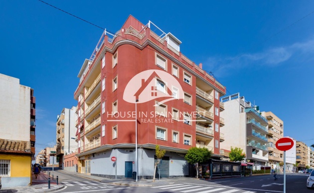 Apartment  - Resale - Torrevieja - Centro