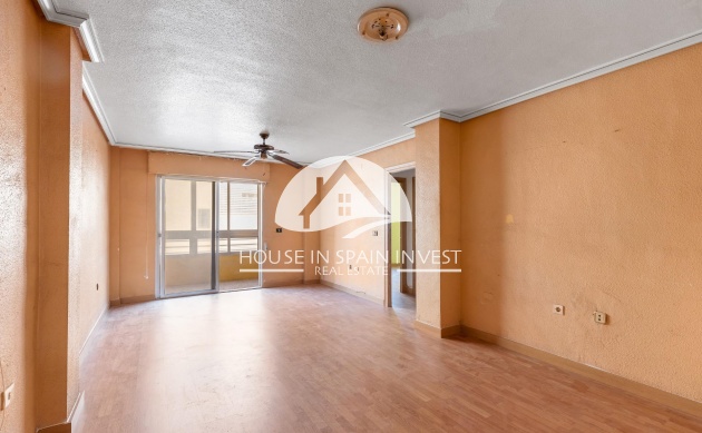 Apartment  - Resale - Torrevieja - Playa del Cura