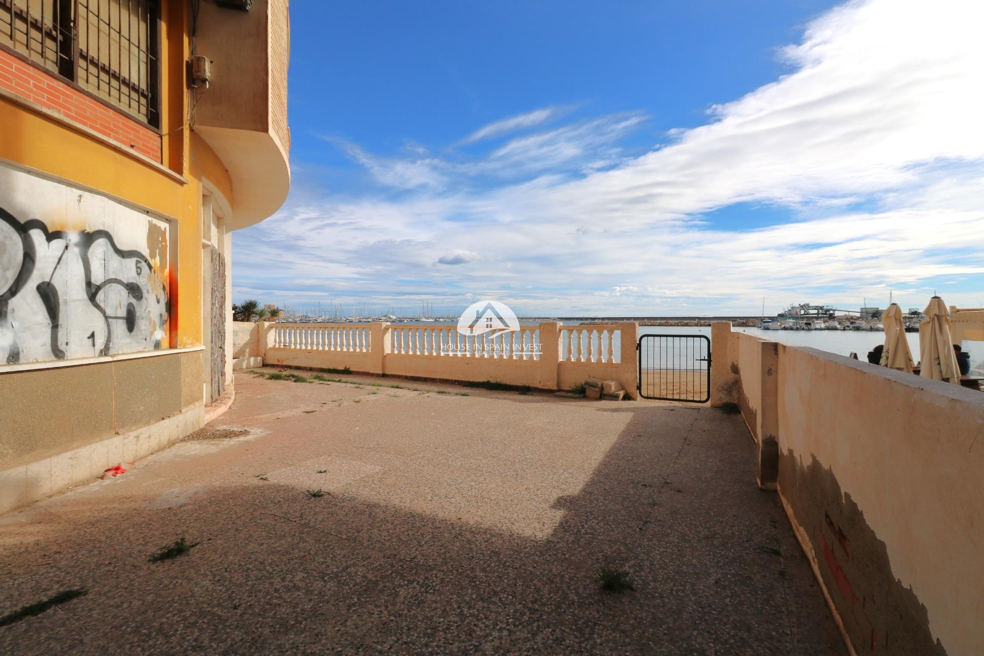 Herverkoop - Commercial Unit - Torrevieja - Centro