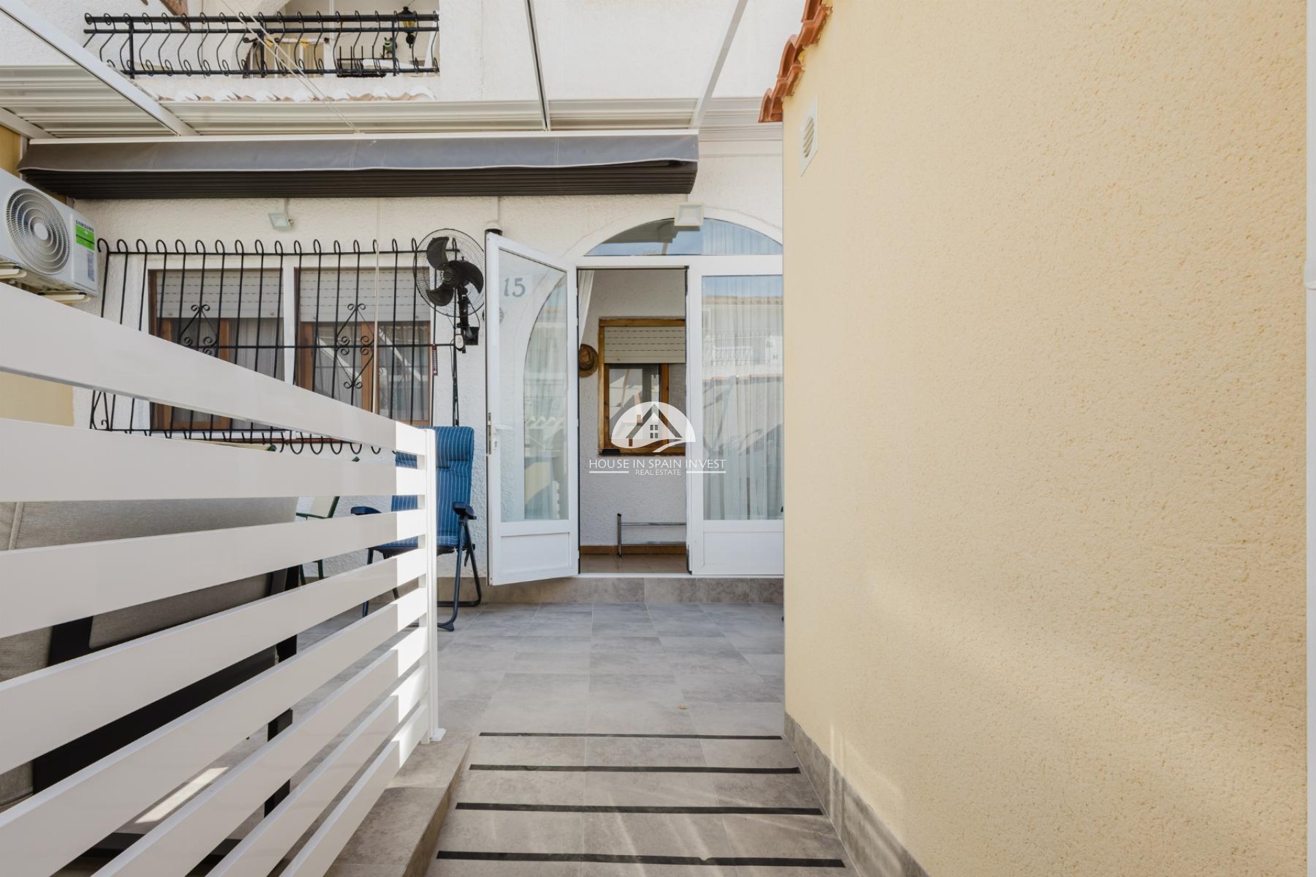 Herverkoop - Gelijkvloerse bungalow - Torrevieja - El Acequión - Los Náufragos