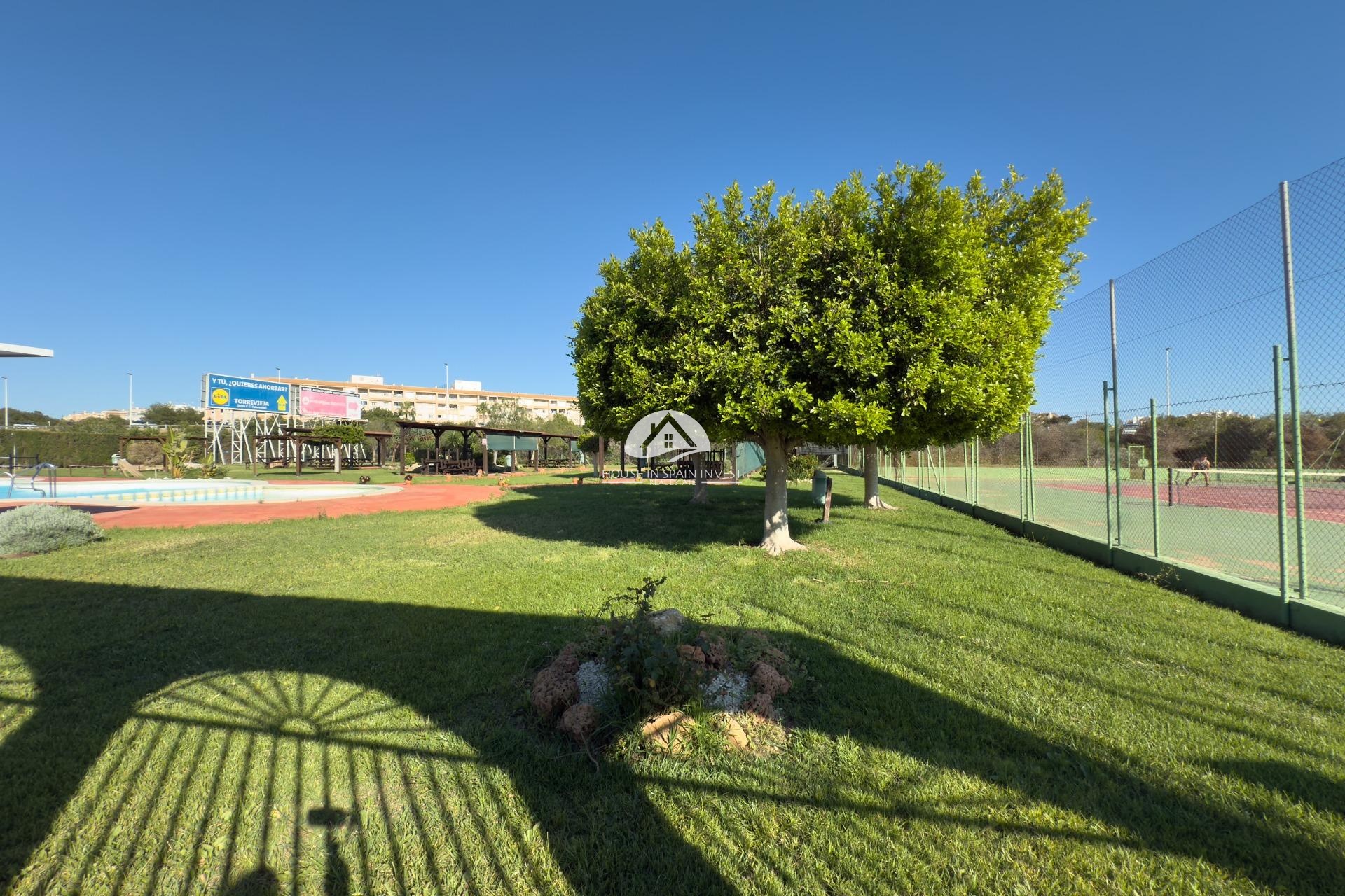 Herverkoop - Gelijkvloerse bungalow - Torrevieja - El Acequión - Los Náufragos