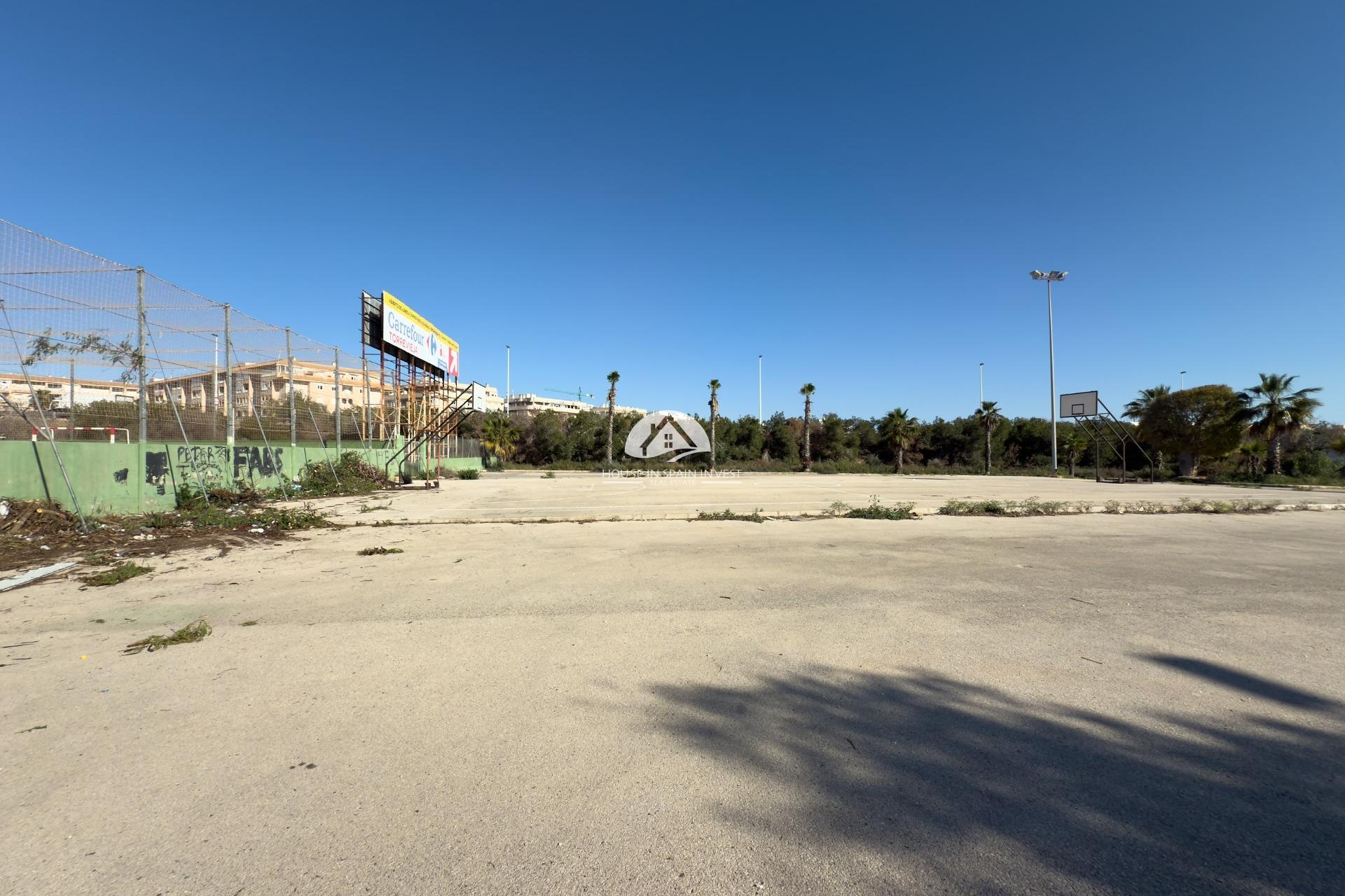 Herverkoop - Gelijkvloerse bungalow - Torrevieja - El Acequión - Los Náufragos