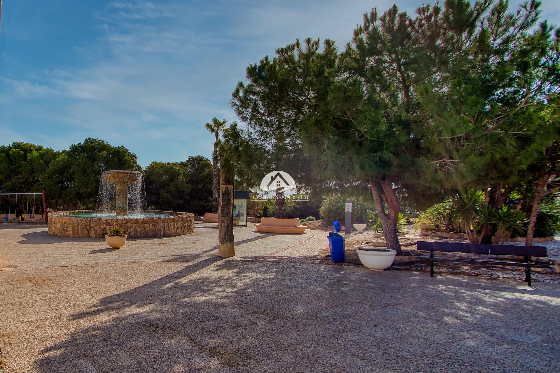 Herverkoop - Gelijkvloerse bungalow - Torrevieja - El Acequión - Los Náufragos