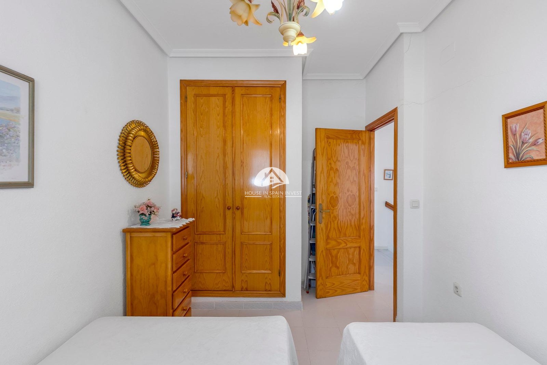 Herverkoop - Gelijkvloerse bungalow - Torrevieja - La Mata