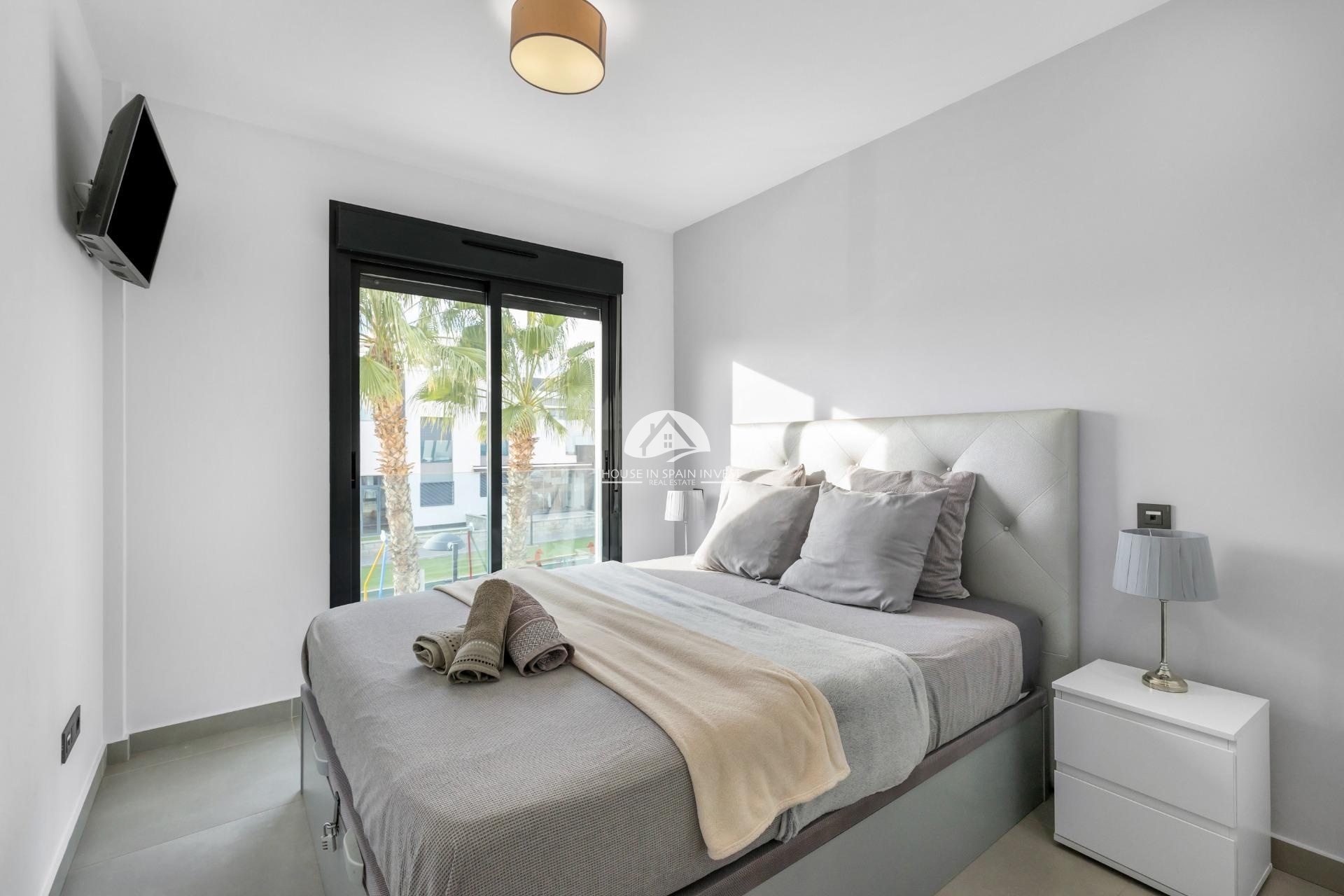 Herverkoop - Gelijkvloerse bungalow - Torrevieja - Los Balcones  