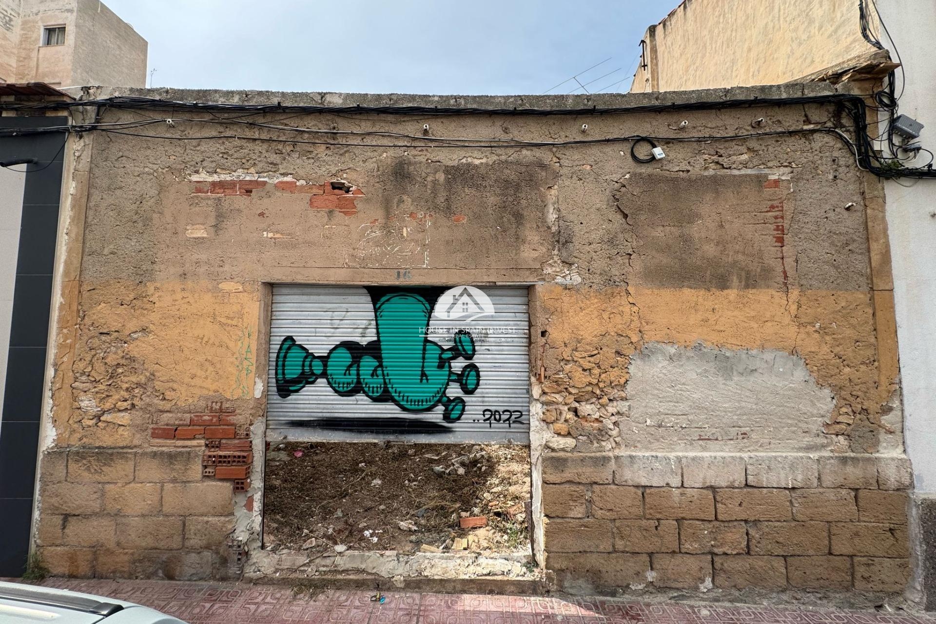 Herverkoop - Perceel / Grondstuk - Torrevieja - Centro