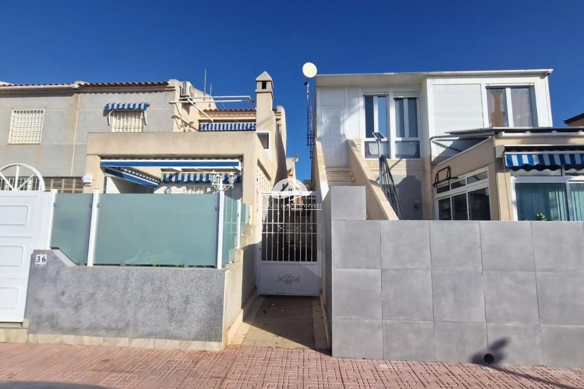 Herverkoop - Rijwoning - Torrevieja - Aguas Nuevas - Sector 25