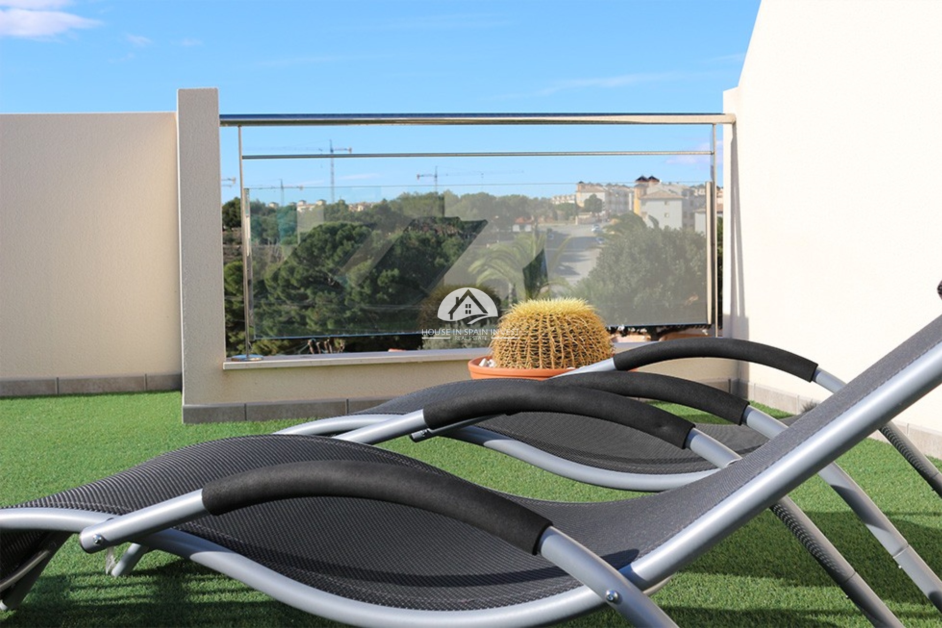 Herverkoop - Villa - Orihuela Costa - La Zenia