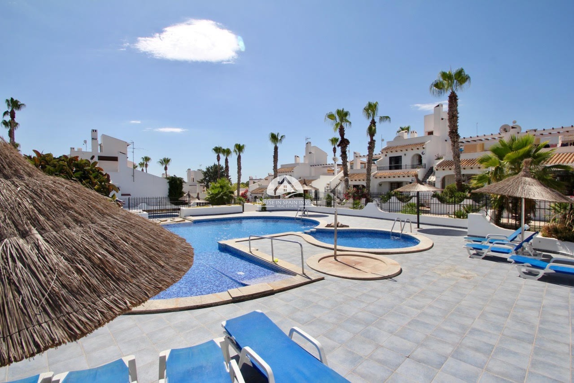 Herverkoop - Villa - Orihuela Costa - Villamartín