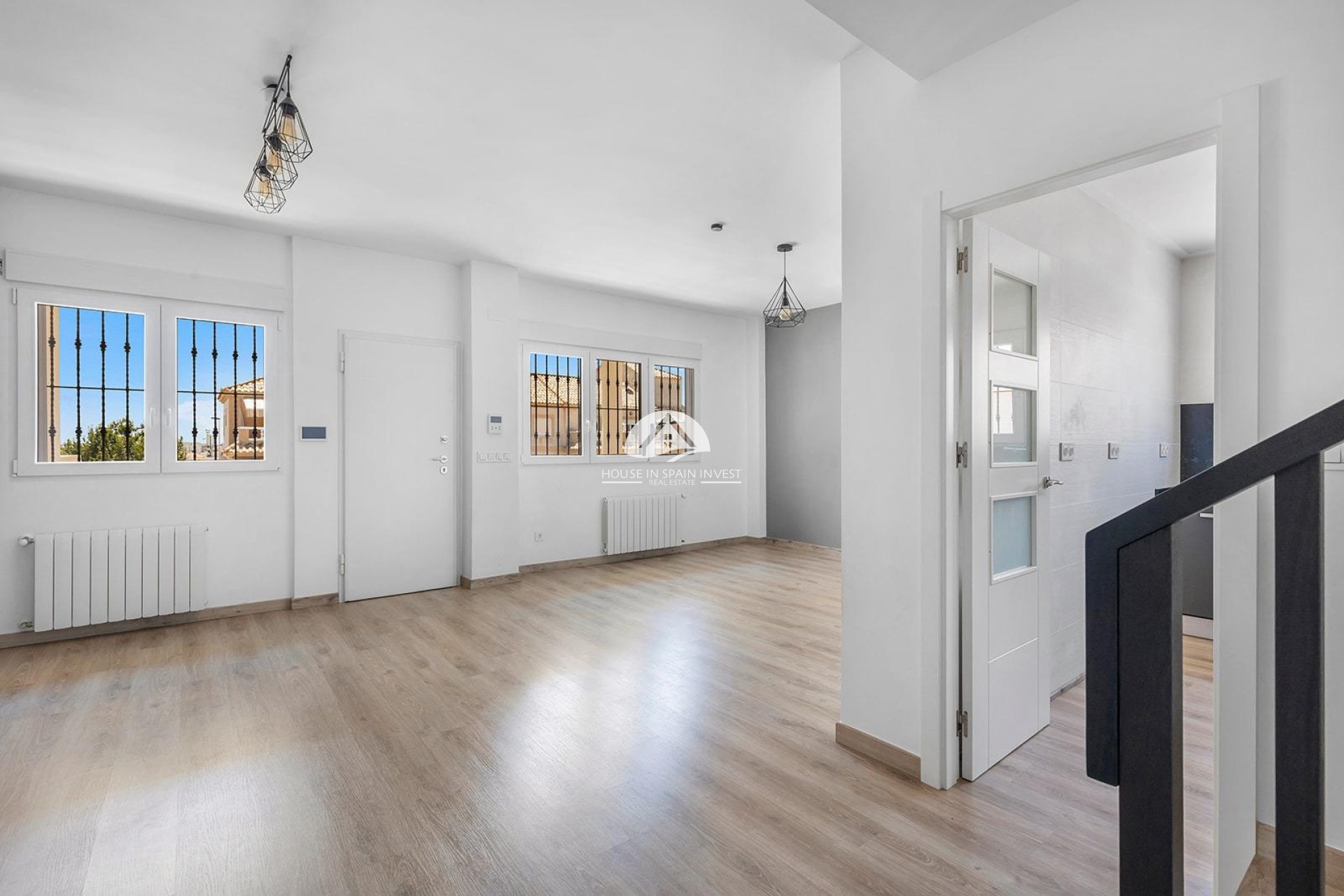 Herverkoop - Villa - Torrevieja - Aguas Nuevas - Sector 25