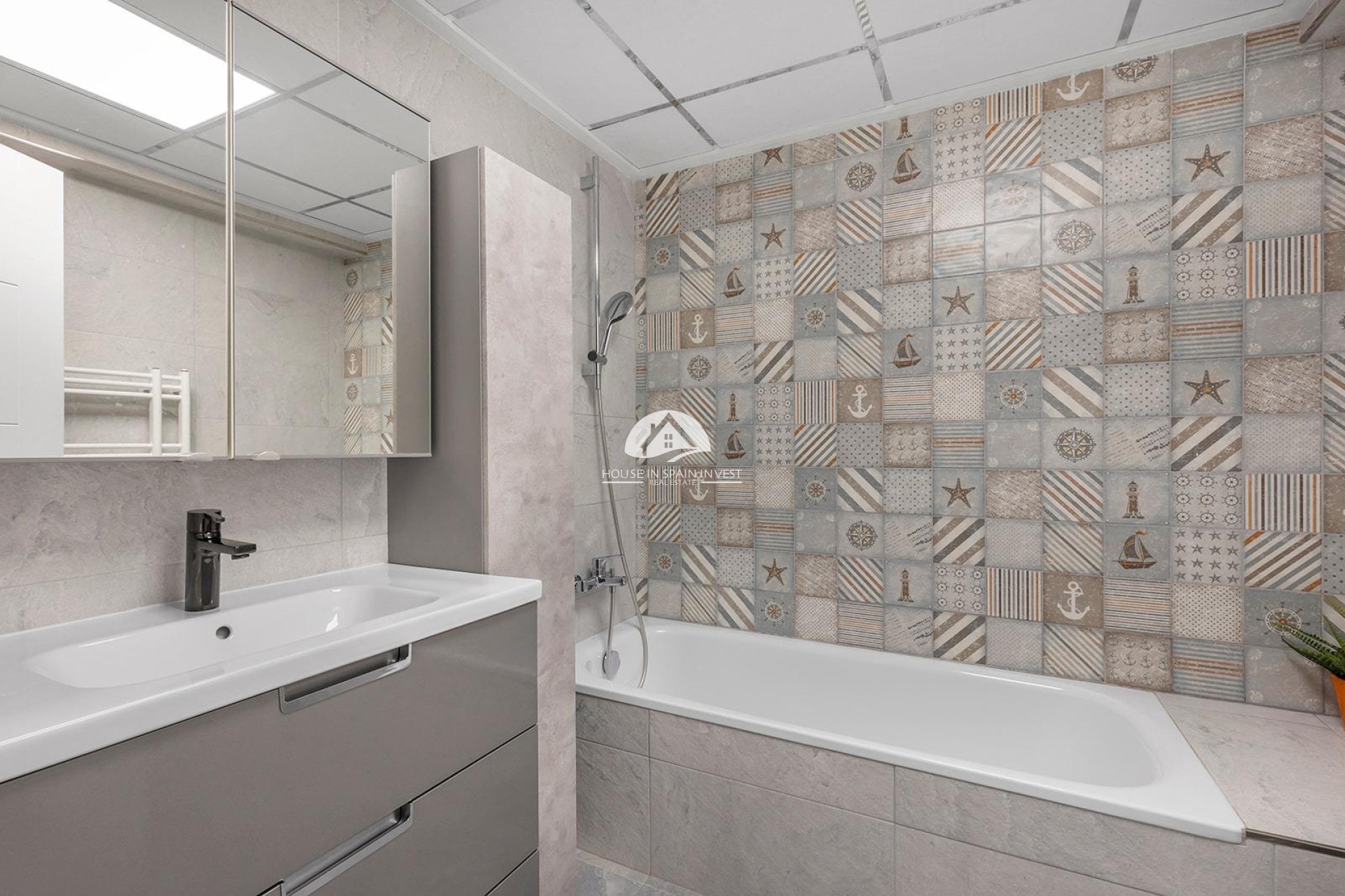 Herverkoop - Villa - Torrevieja - Aguas Nuevas - Sector 25