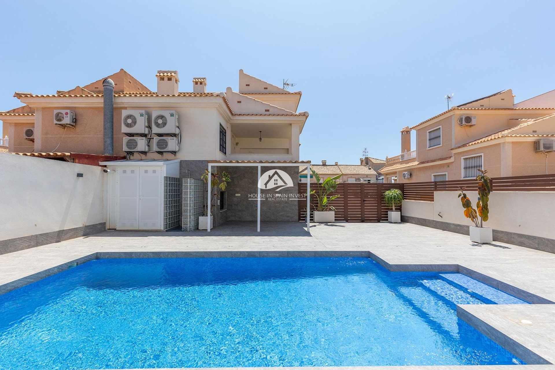 Herverkoop - Villa - Torrevieja - Aguas Nuevas - Sector 25