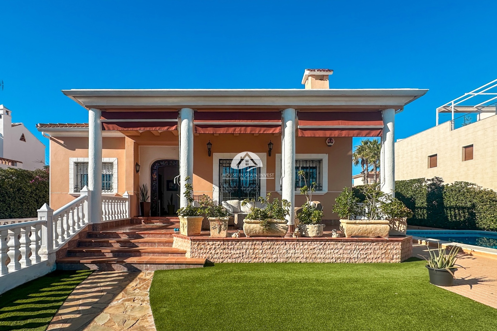 Herverkoop - Villa - Torrevieja - La Mata