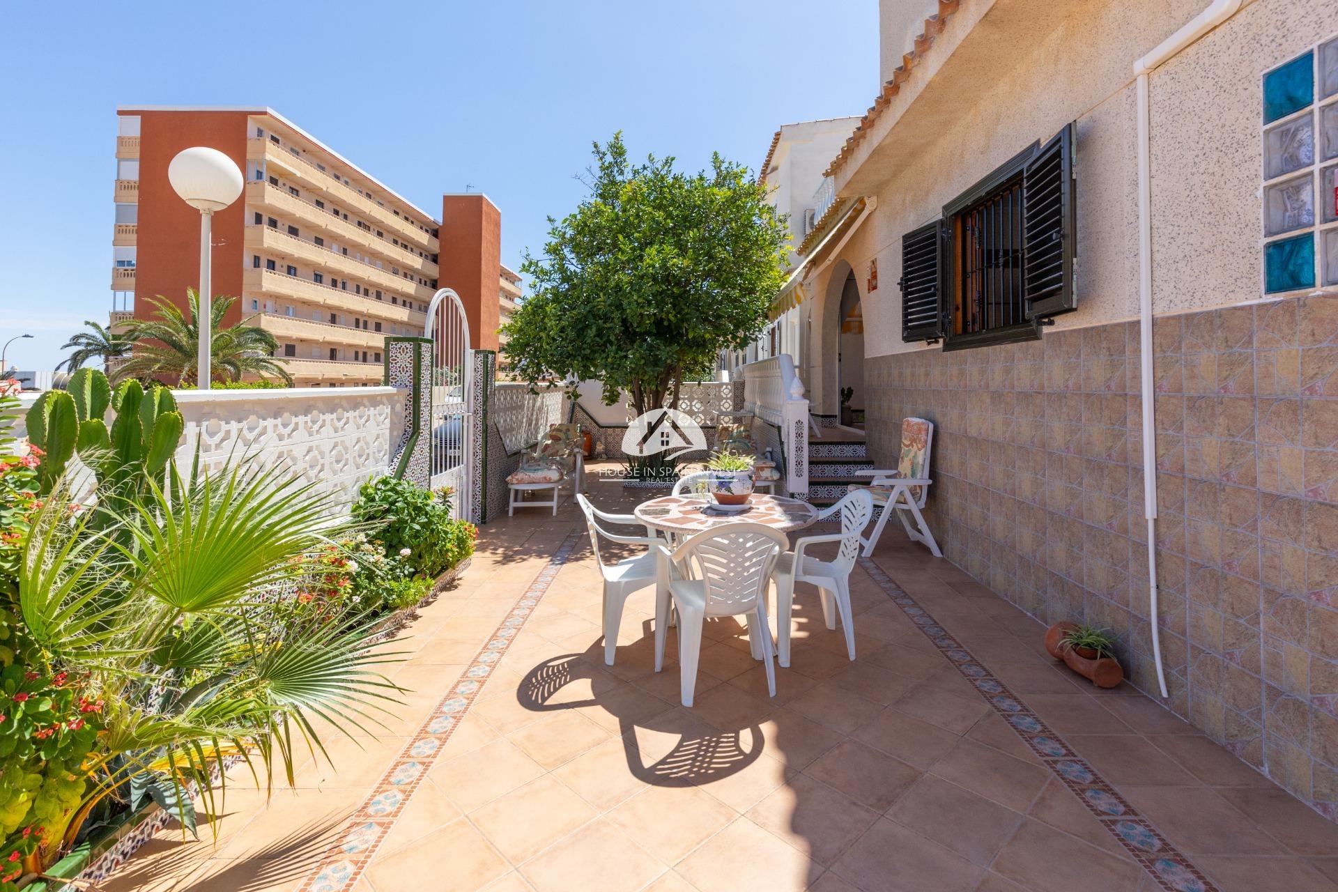 Herverkoop - Villa - Torrevieja - La Mata
