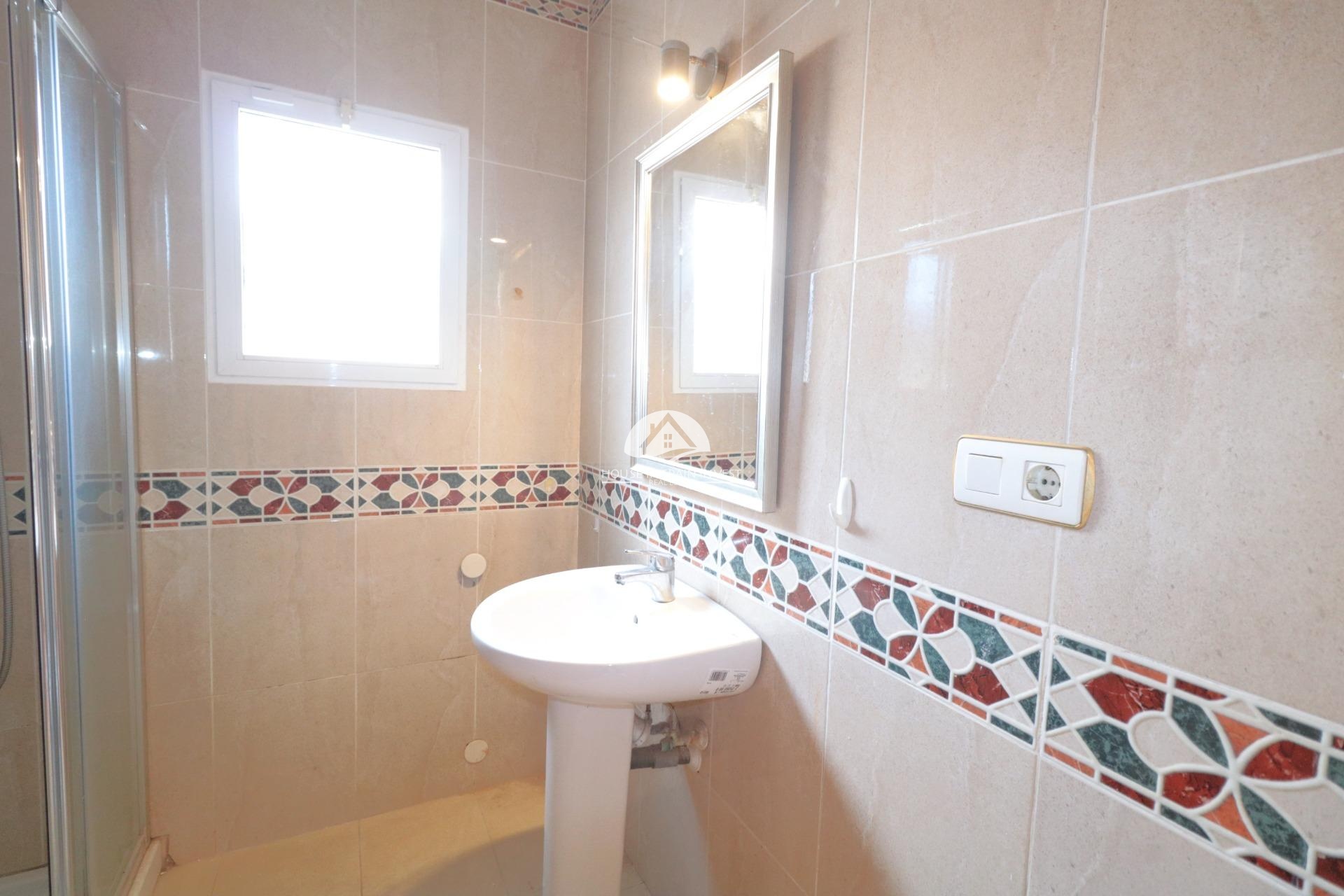 Herverkoop - Villa - Torrevieja - Los Balcones  