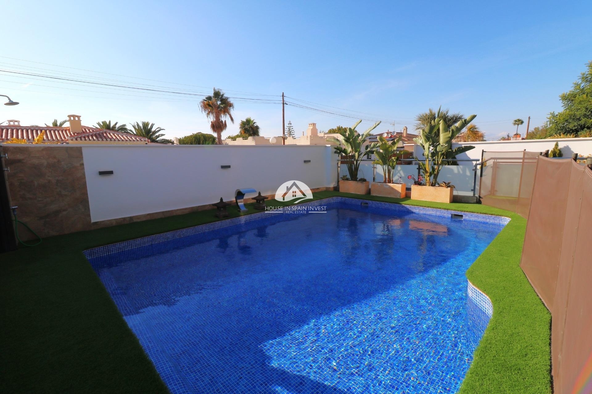 Herverkoop - Villa - Torrevieja - Torreta - El Salado