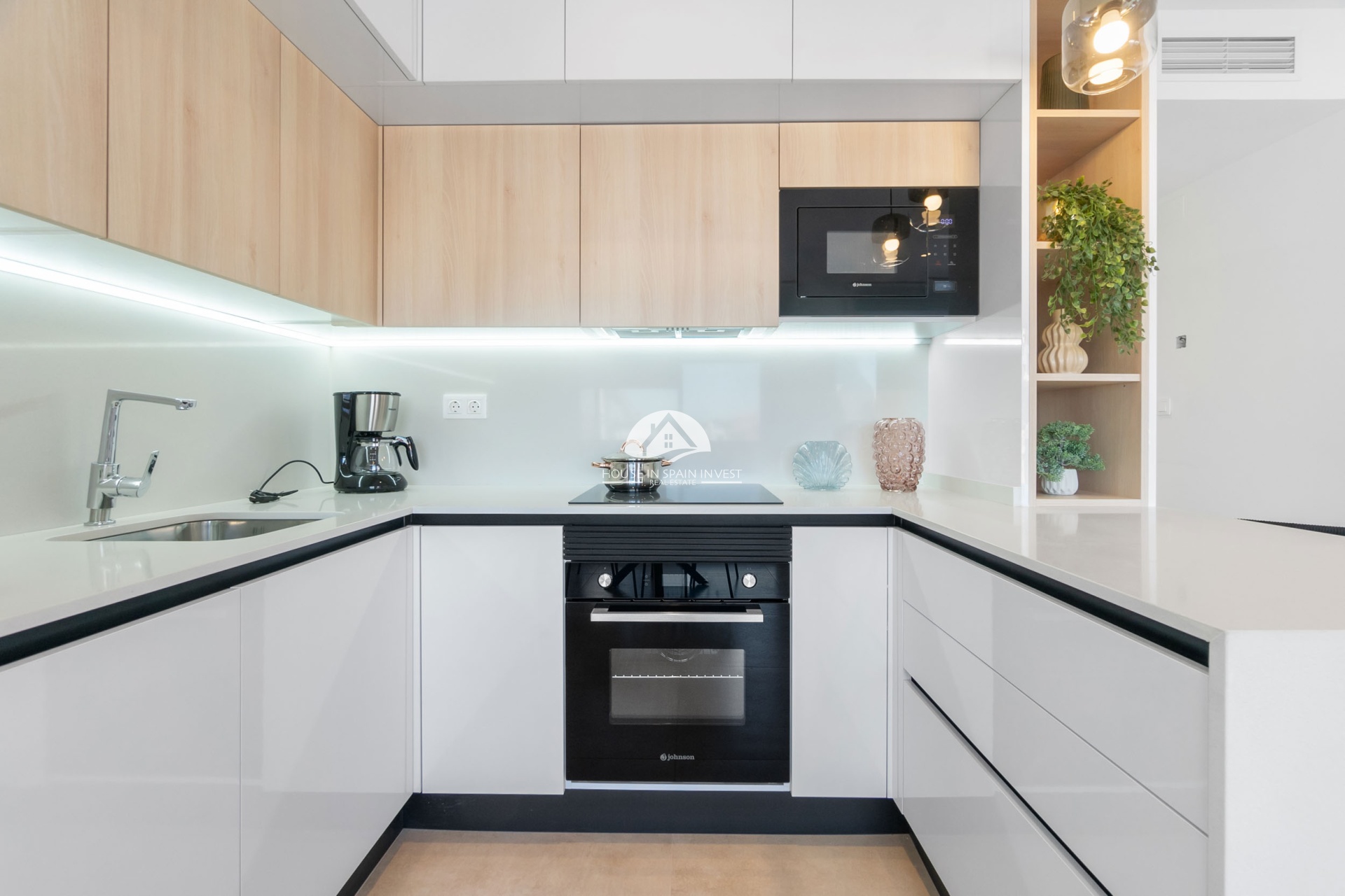 Nieuwbouw   - Gelijkvloerse bungalow - Torrevieja