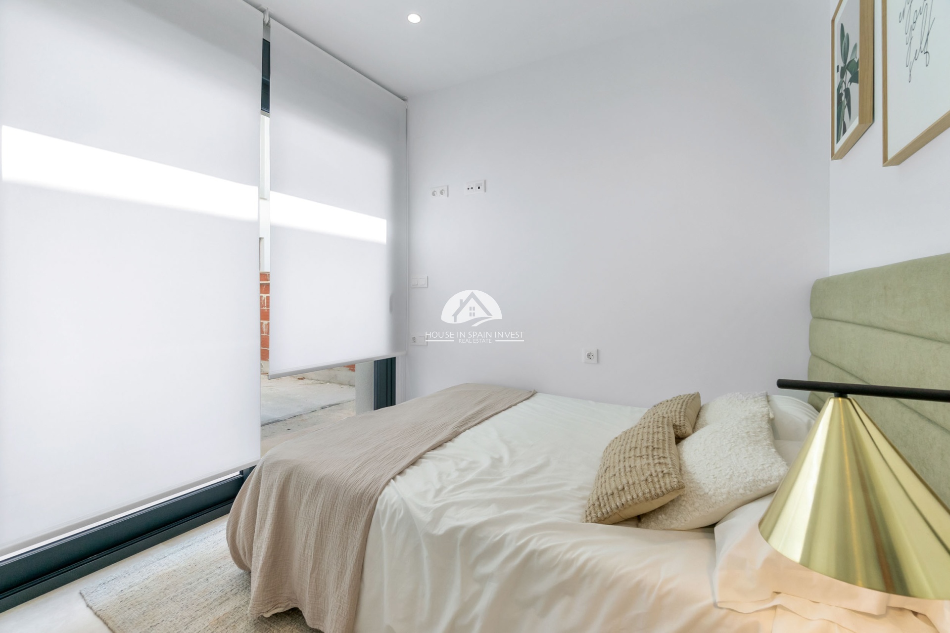 Nieuwbouw   - Gelijkvloerse bungalow - Torrevieja