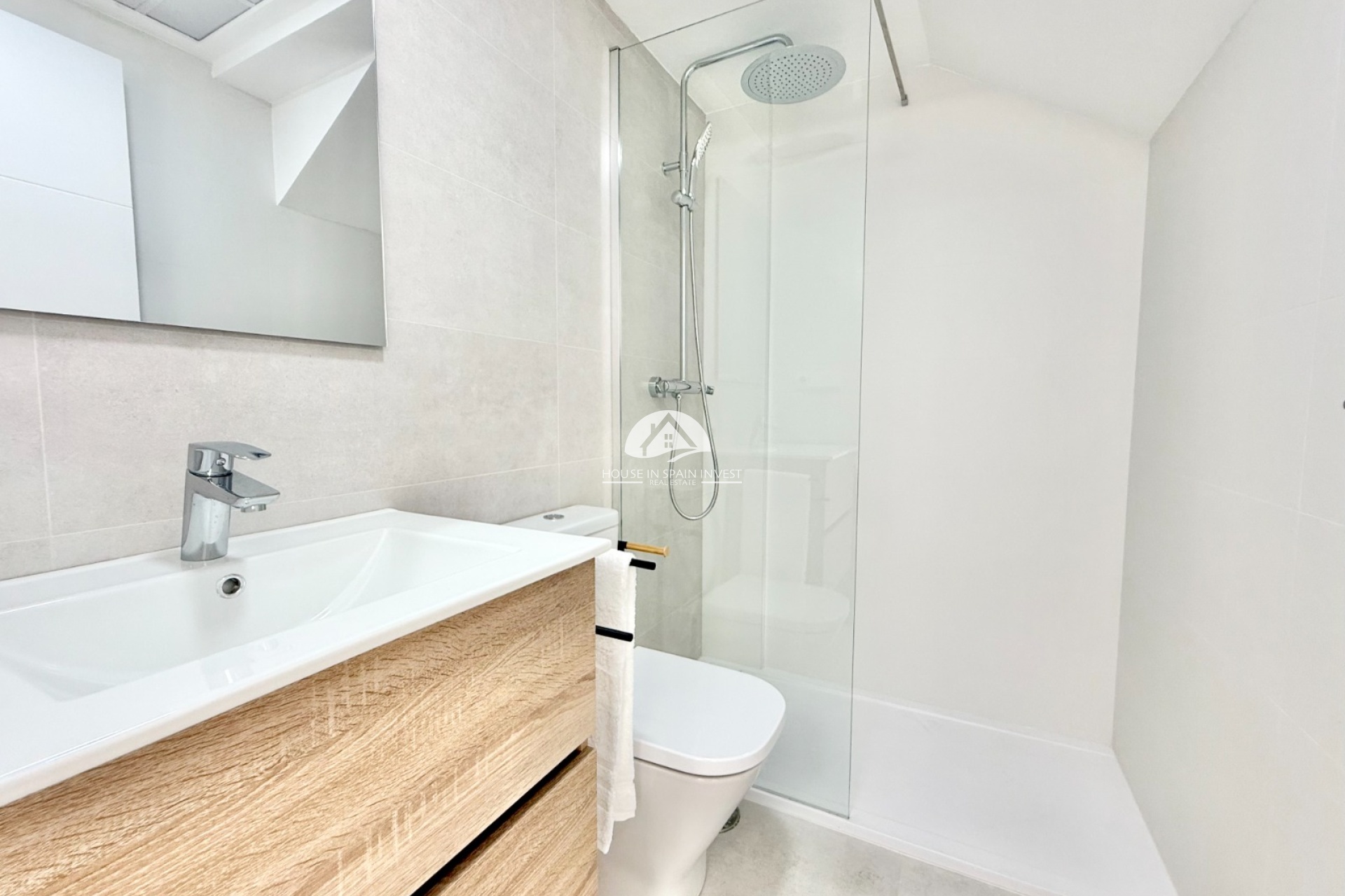 Obra nueva - Adosado - Cox