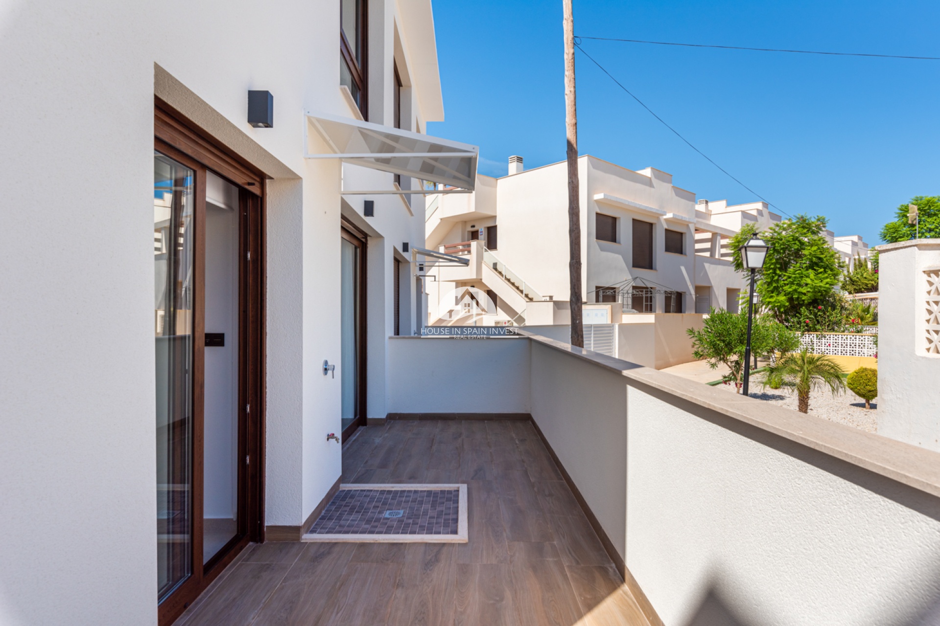 Obra nueva - Bungalow planta baja - Torrevieja