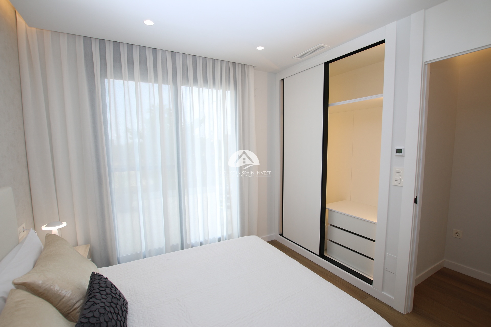 Obra nueva - Chalet - Pilar de la Horadada - Costa Blanca