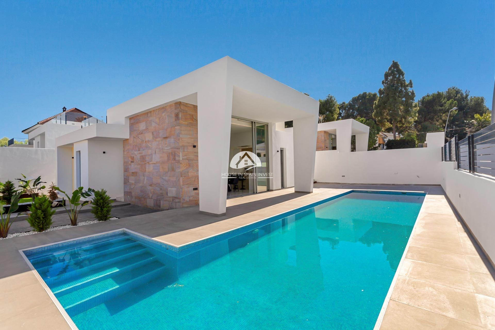 Obra nueva - Chalet - Torrevieja - Los Balcones  