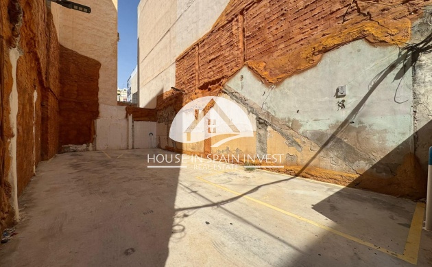 Plot / Land - Resale - Torrevieja - Centro