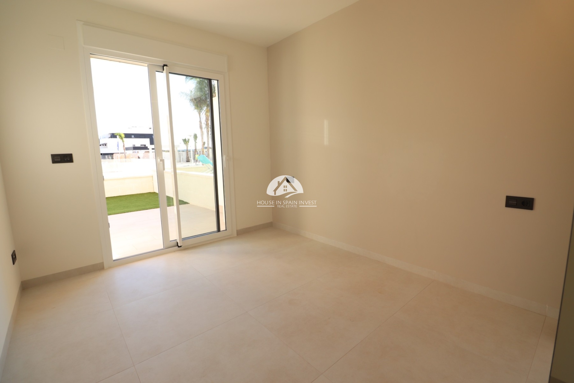 Resale - Apartment  - Guardamar del Segura - Guardamar - El Raso