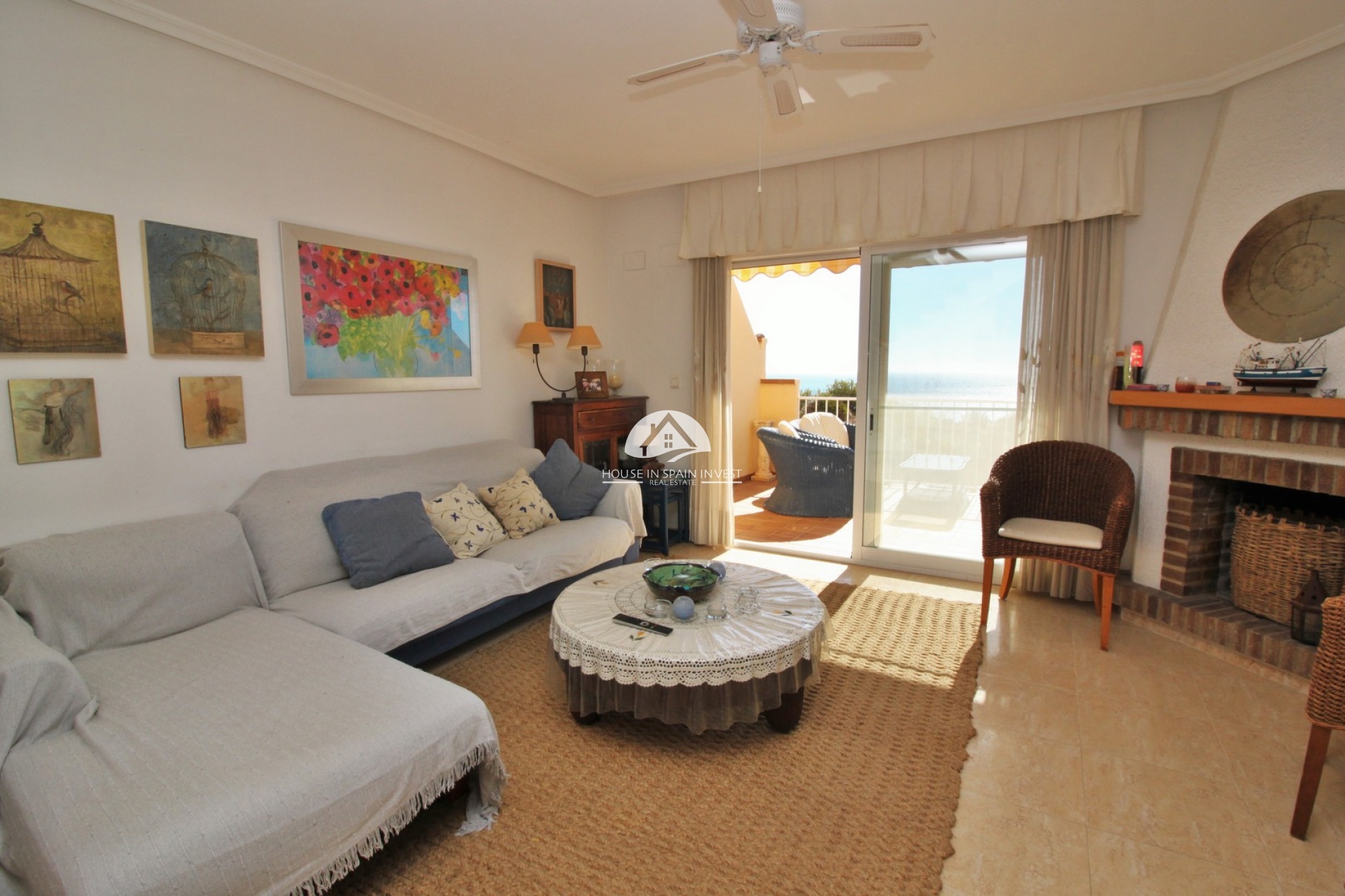 Resale - Apartment  - Orihuela Costa - Cabo roig  
