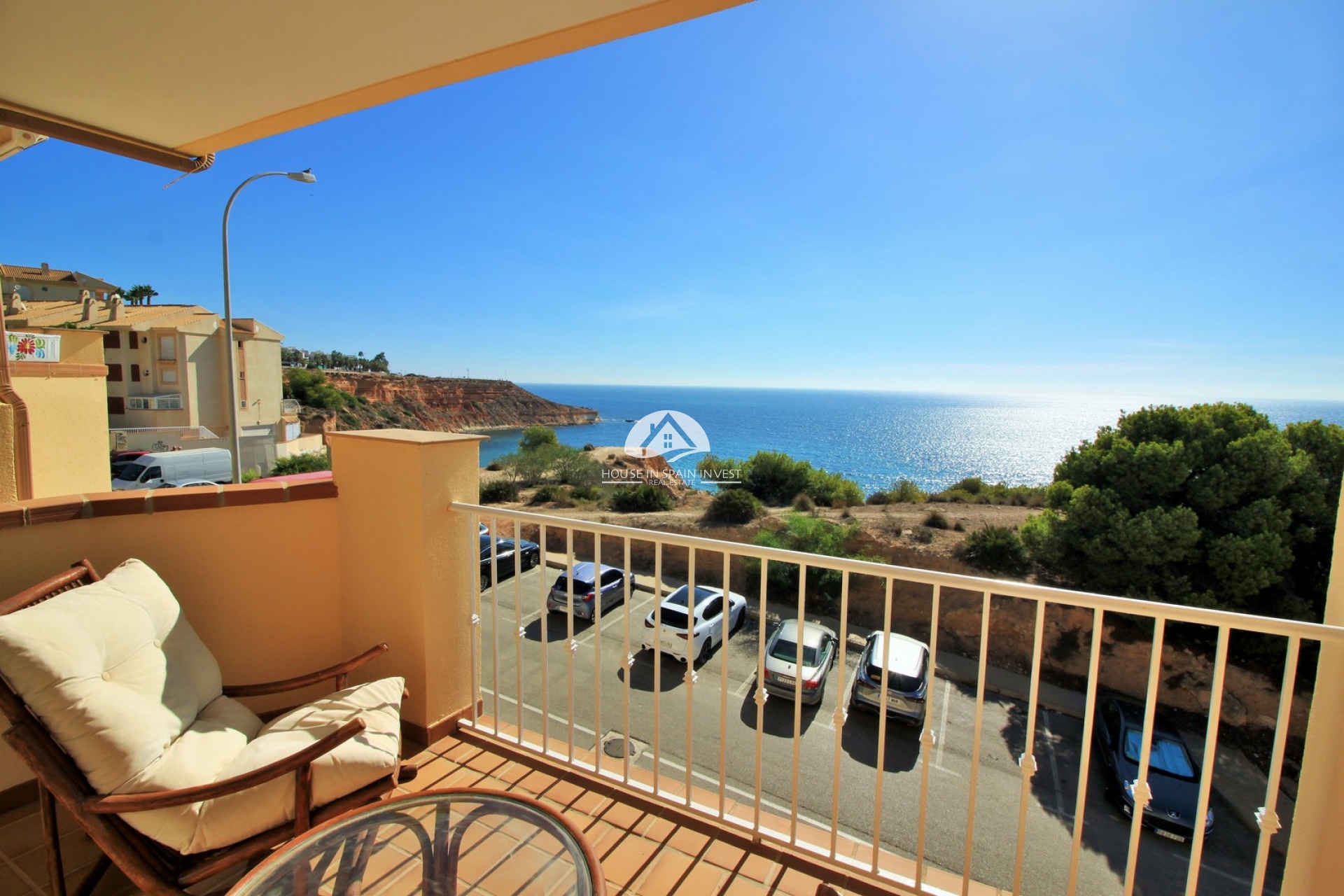 Resale - Apartment  - Orihuela Costa - Cabo roig  
