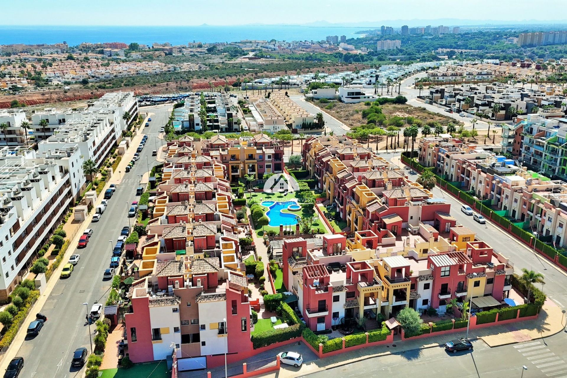 Resale - Apartment  - Orihuela Costa - Cabo roig  