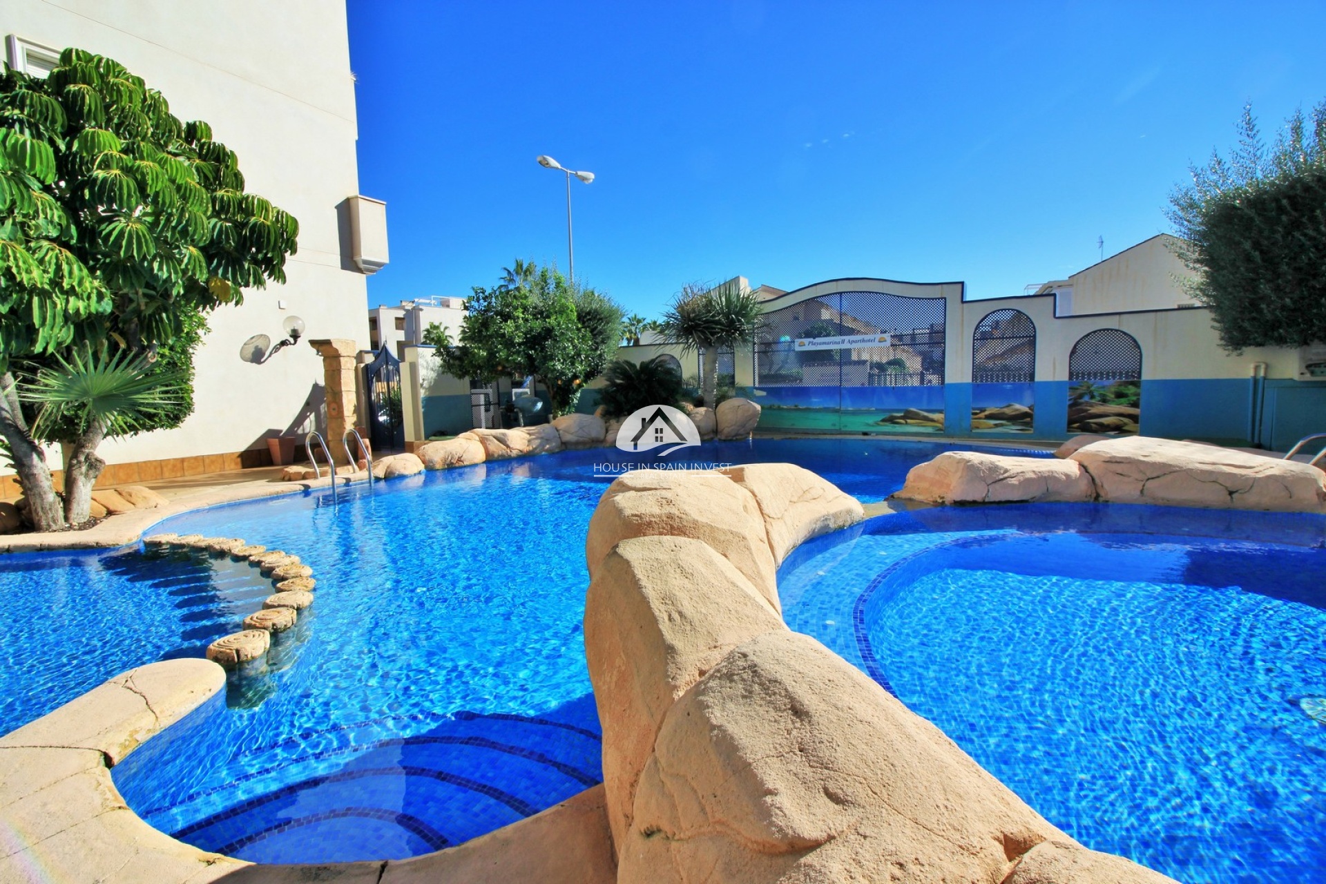 Resale - Apartment  - Orihuela Costa - Cabo roig  
