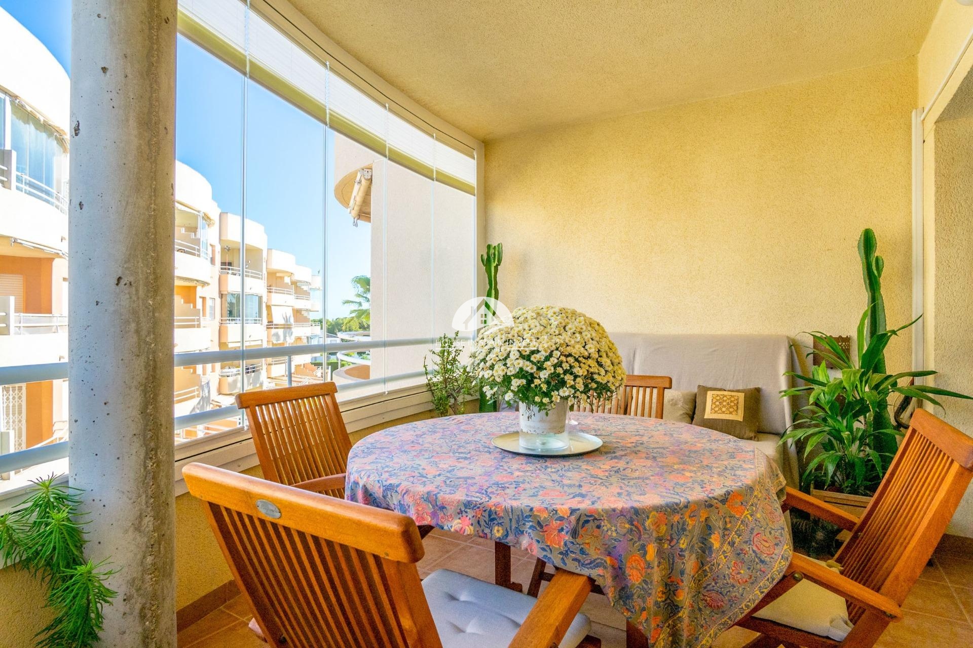 Resale - Apartment  - Orihuela Costa - Dehesa de campoamor