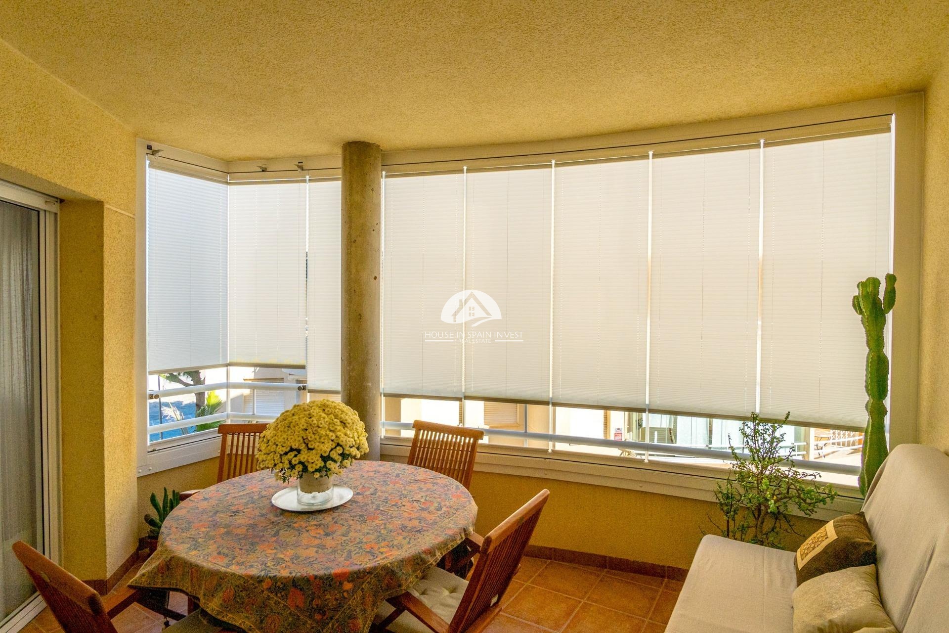 Resale - Apartment  - Orihuela Costa - Dehesa de campoamor