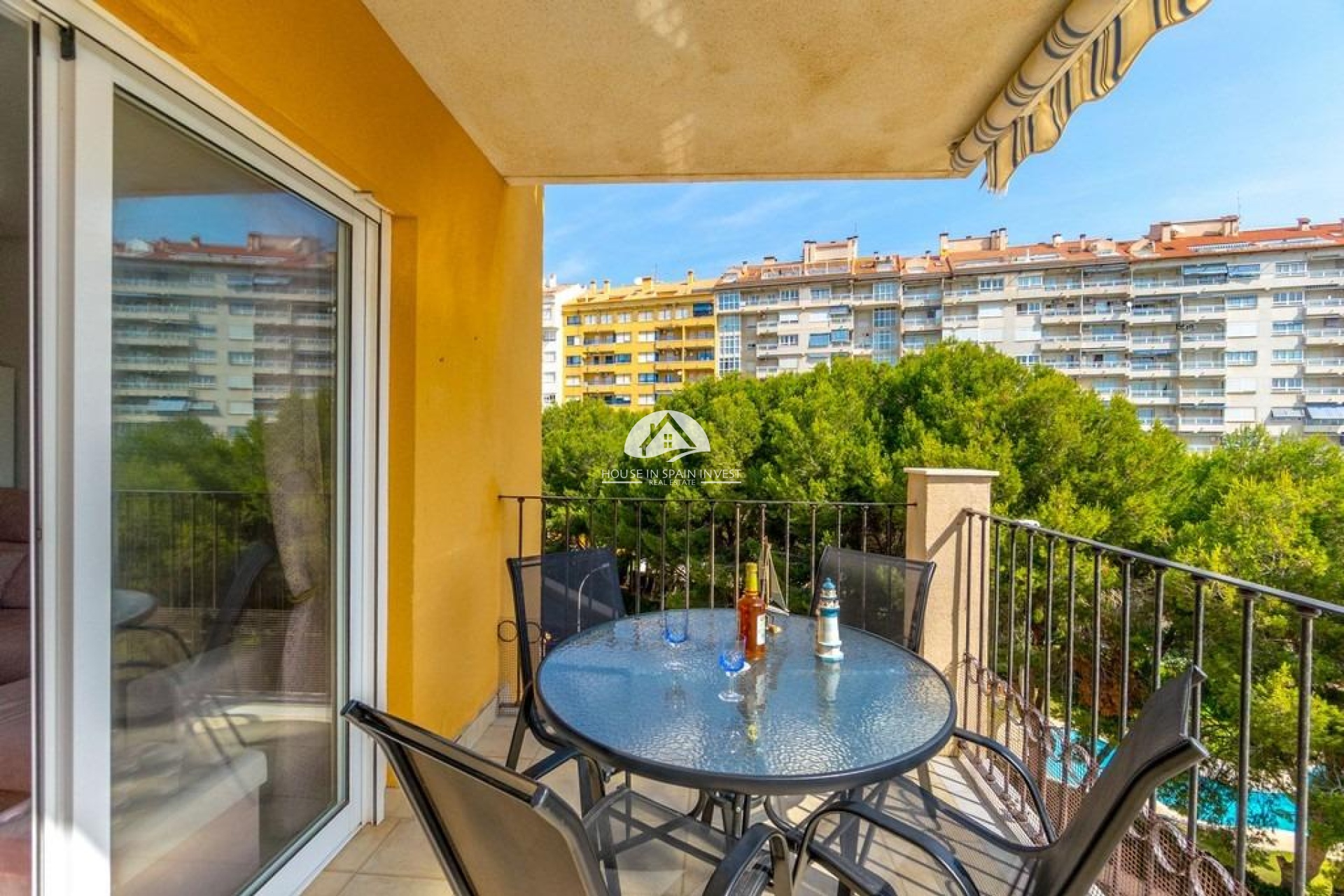Resale - Apartment  - Orihuela Costa - Dehesa de campoamor