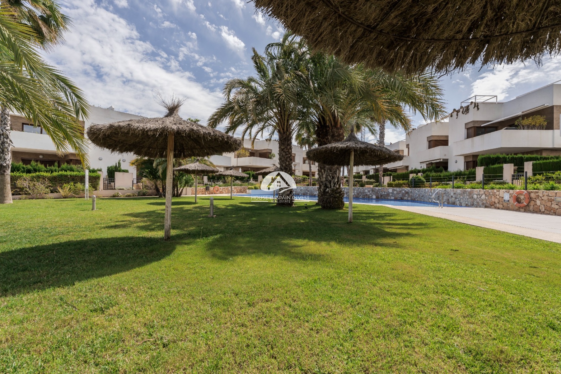 Resale - Apartment  - Orihuela Costa - La Zenia
