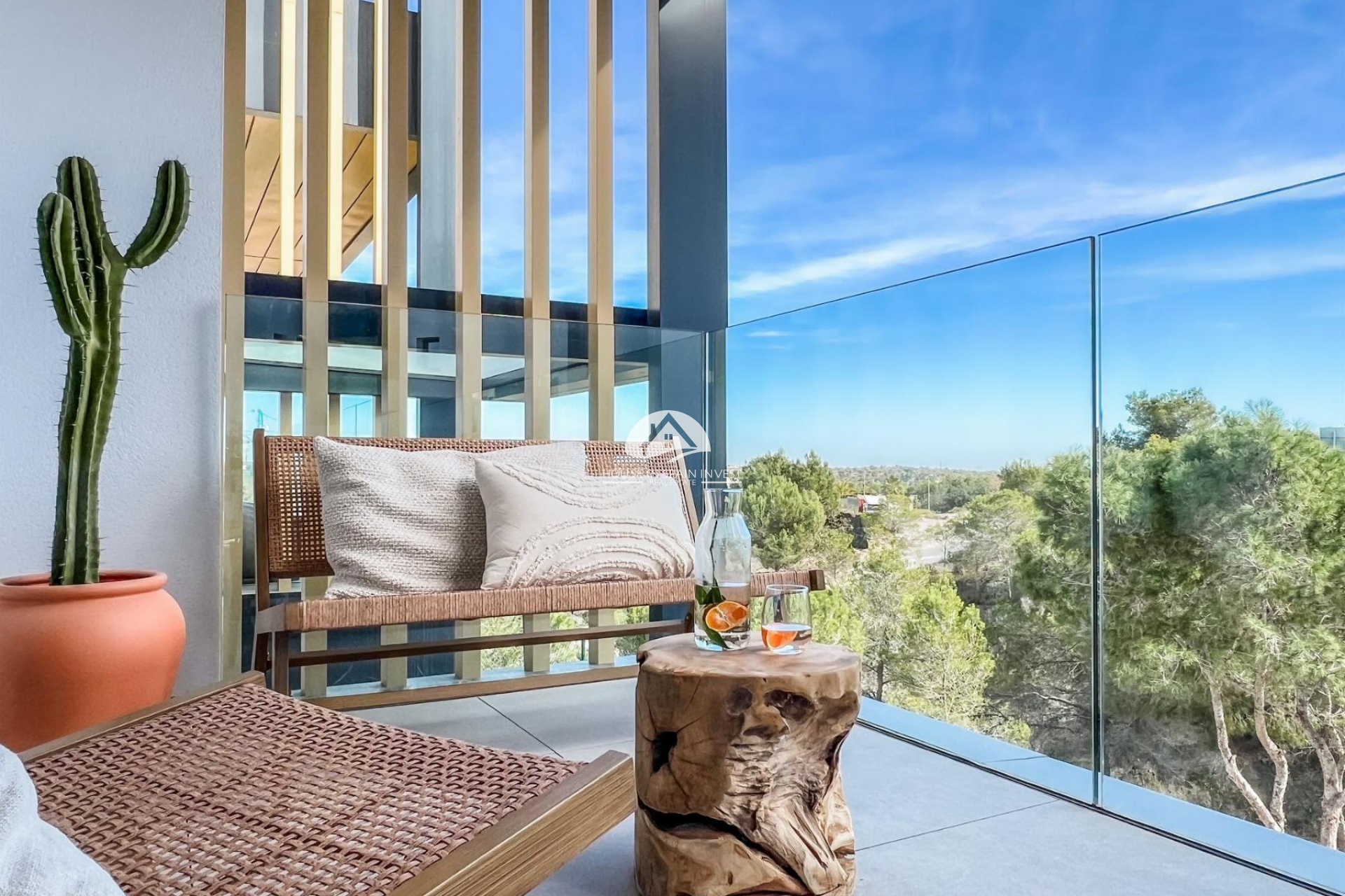 Resale - Apartment  - Orihuela Costa - Las Colinas Golf