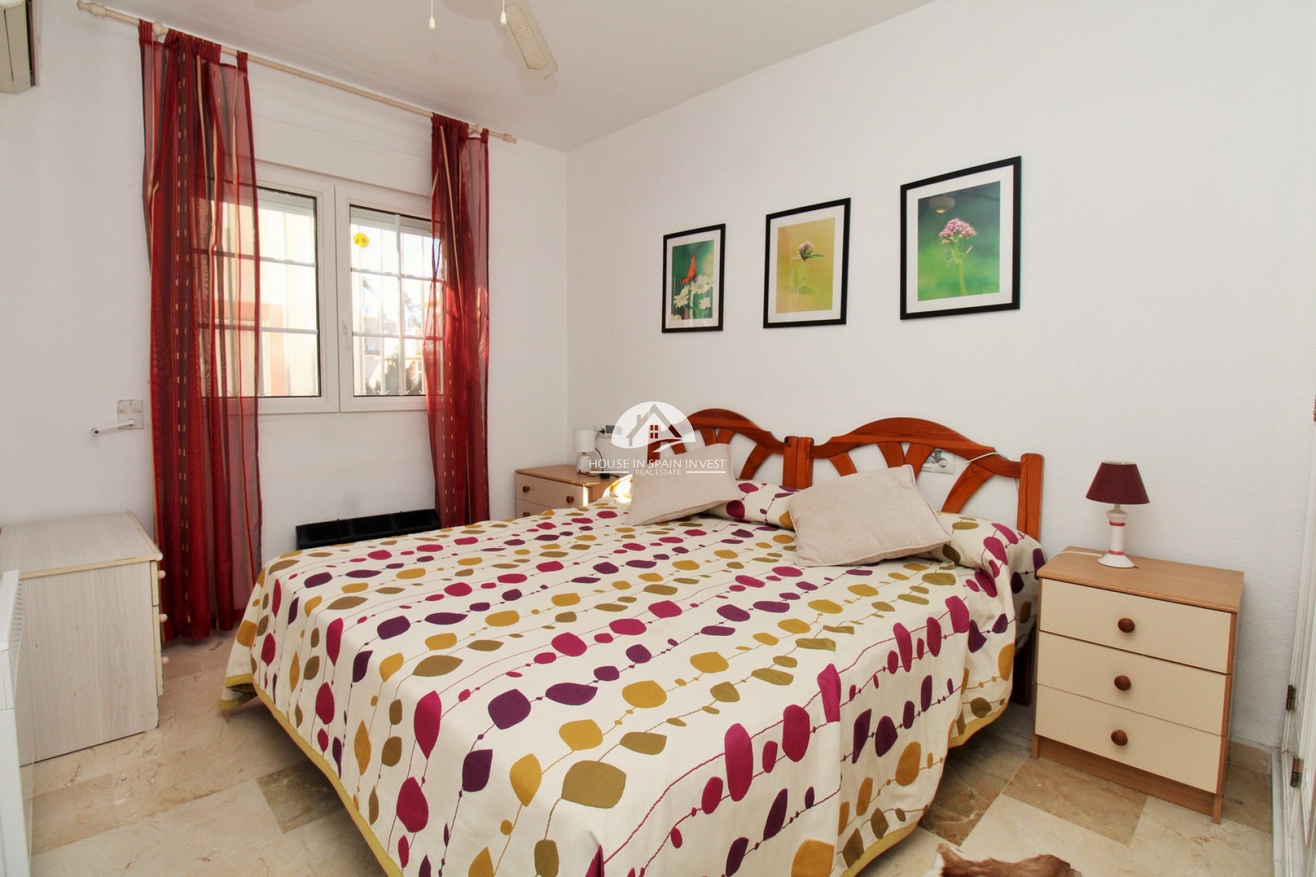Resale - Apartment  - Orihuela Costa - Playa Flamenca