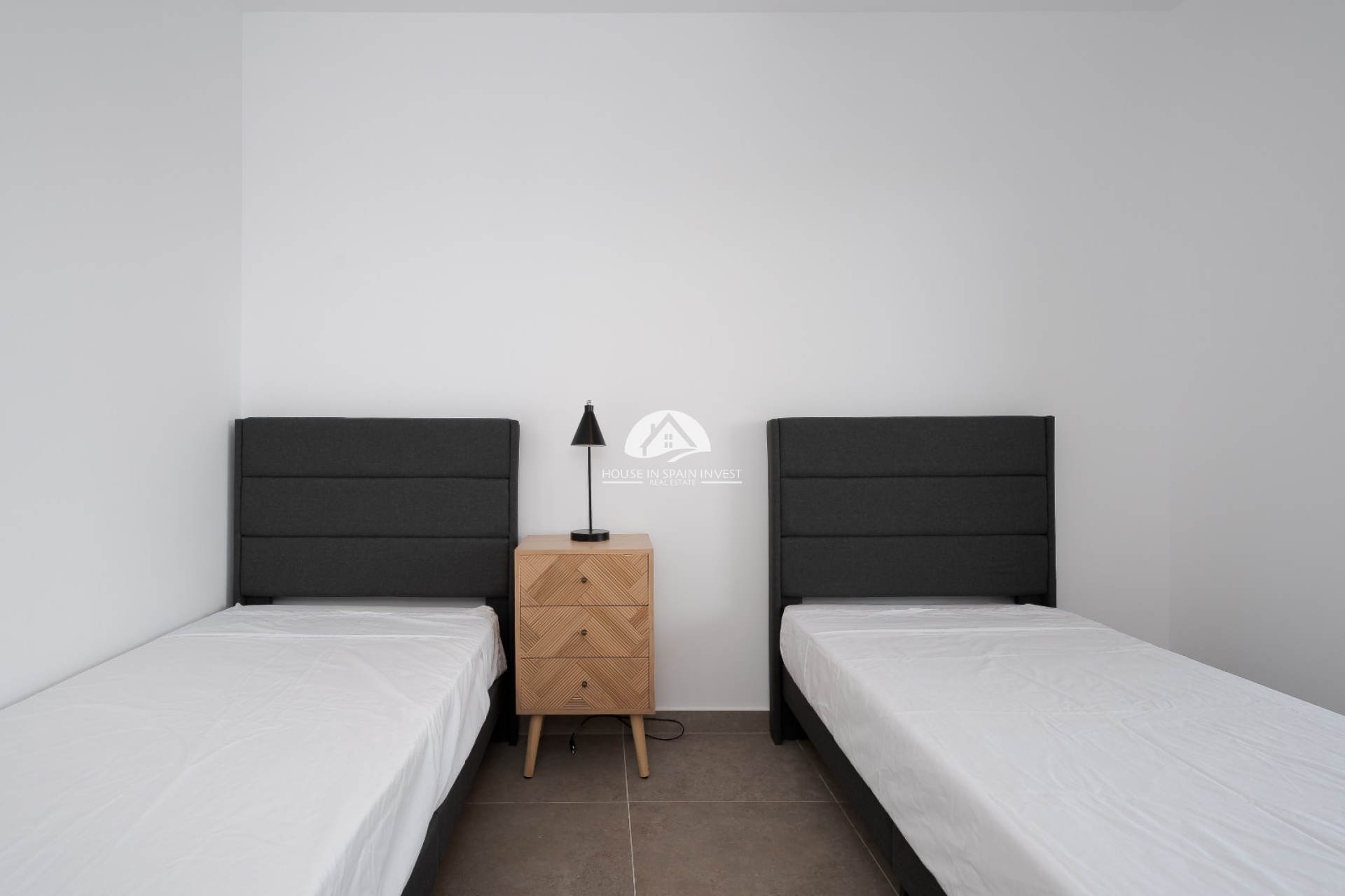 Resale - Apartment  - Orihuela Costa - Playa Flamenca