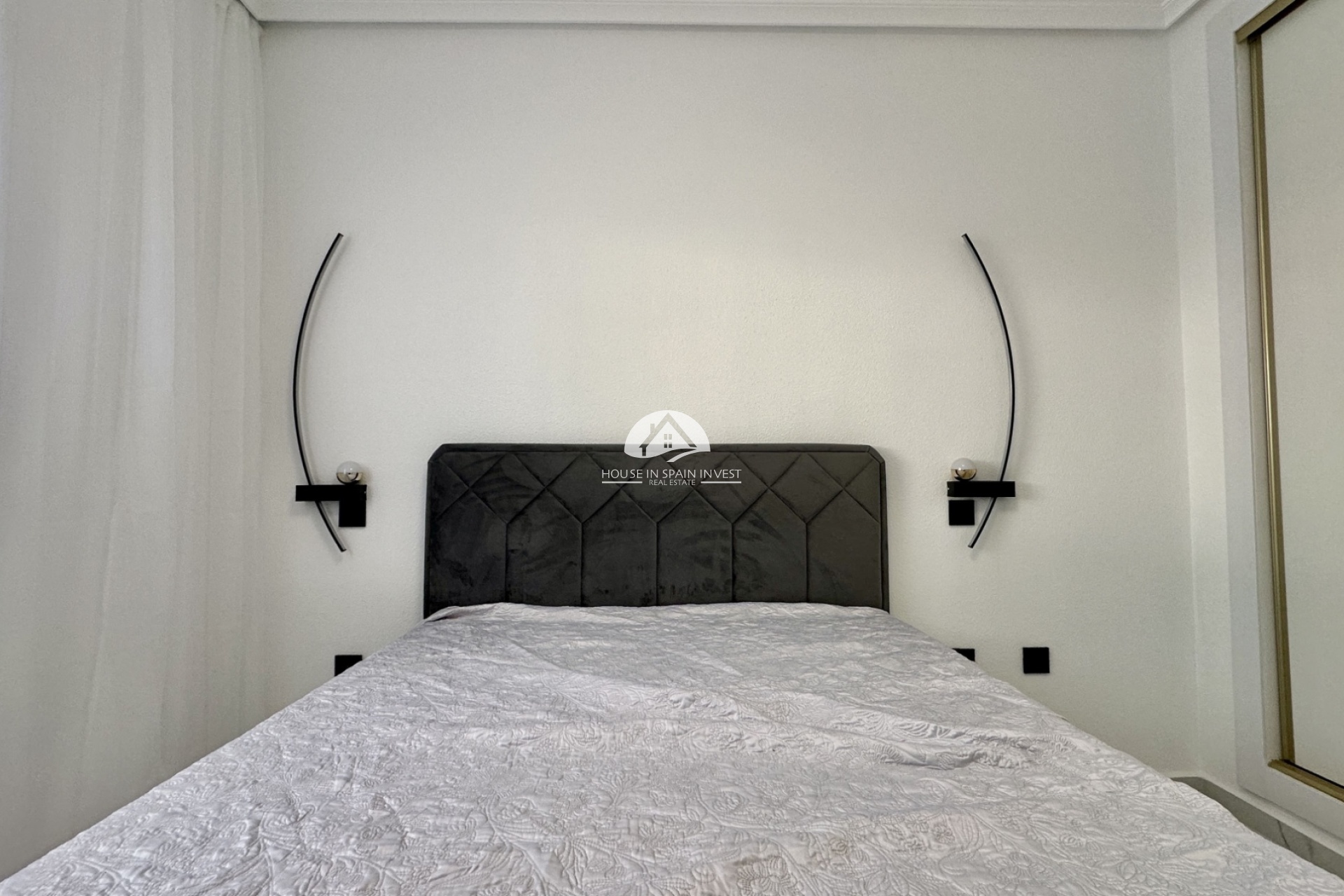 Resale - Apartment  - Orihuela Costa - Playa Flamenca