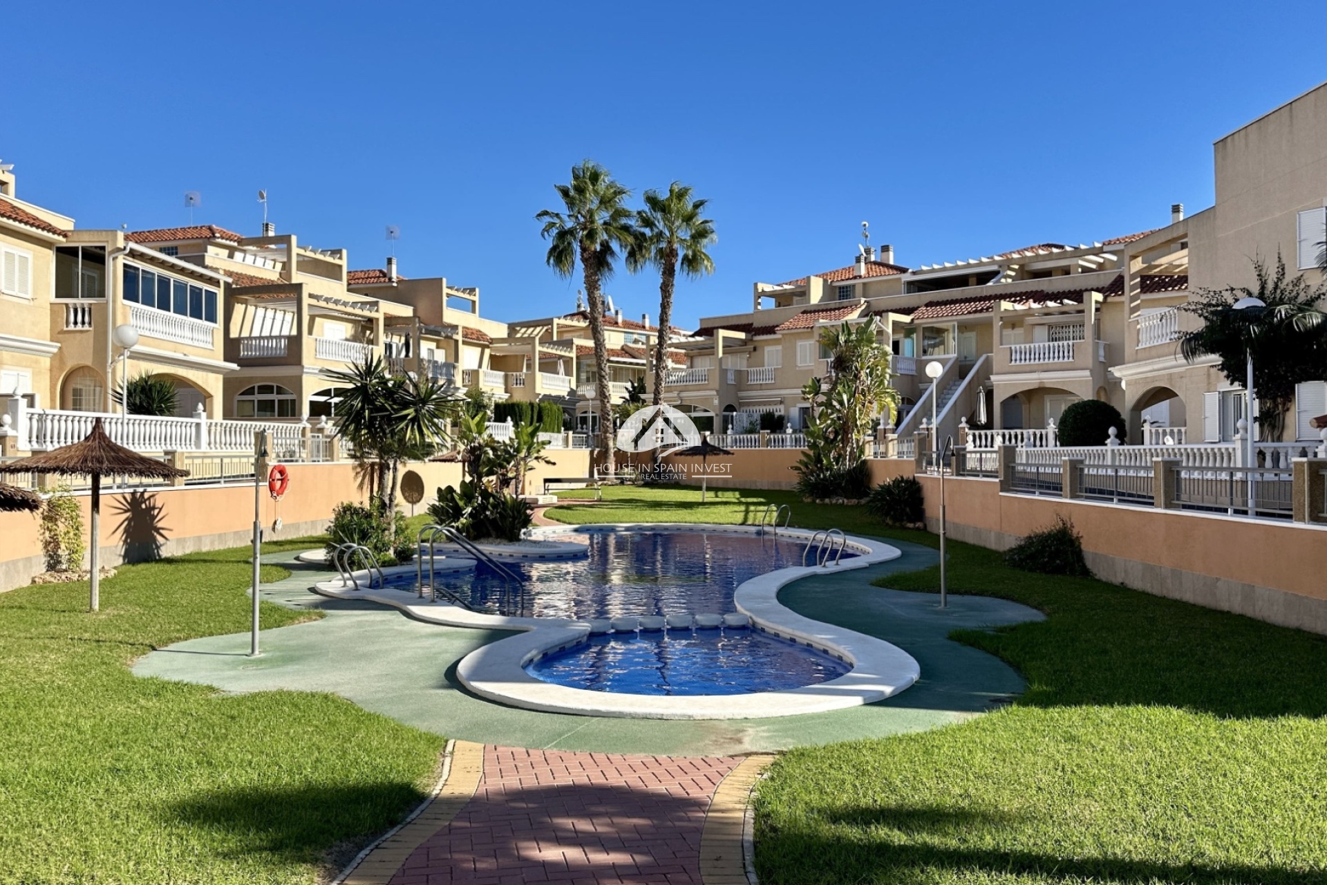 Resale - Apartment  - Orihuela Costa - Playa Flamenca
