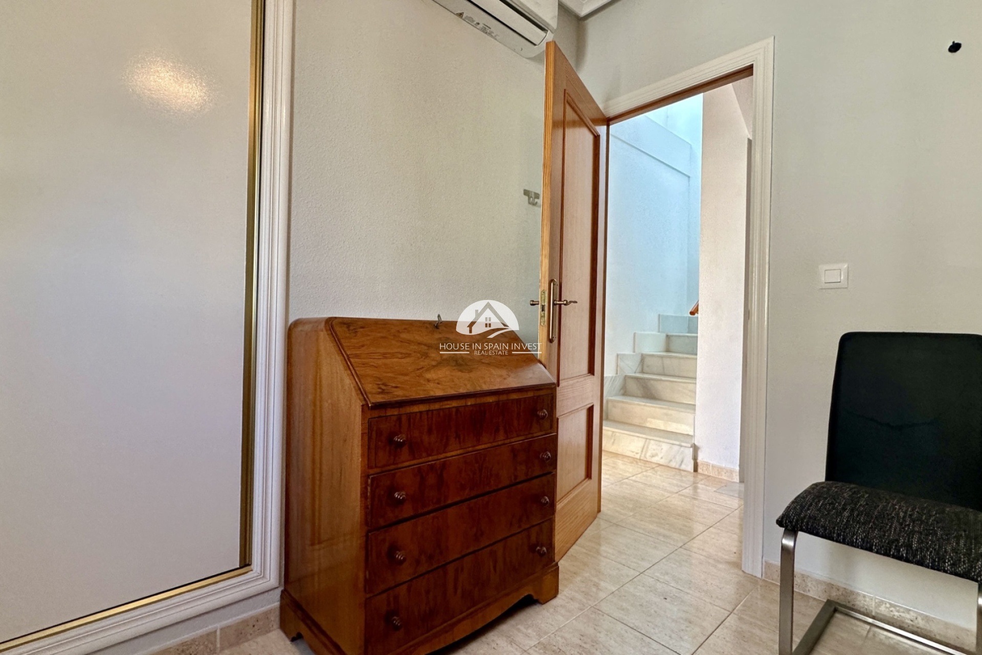 Resale - Apartment  - Orihuela Costa - Playa Flamenca