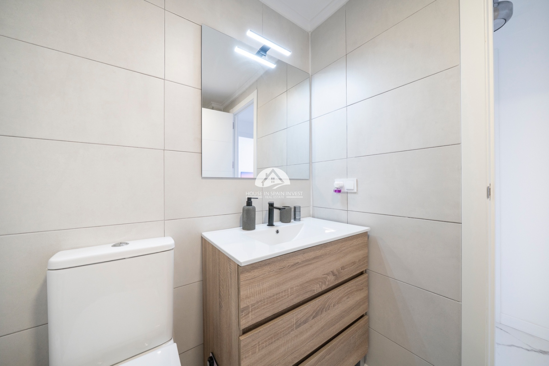 Resale - Apartment  - Orihuela Costa - Punta Prima  