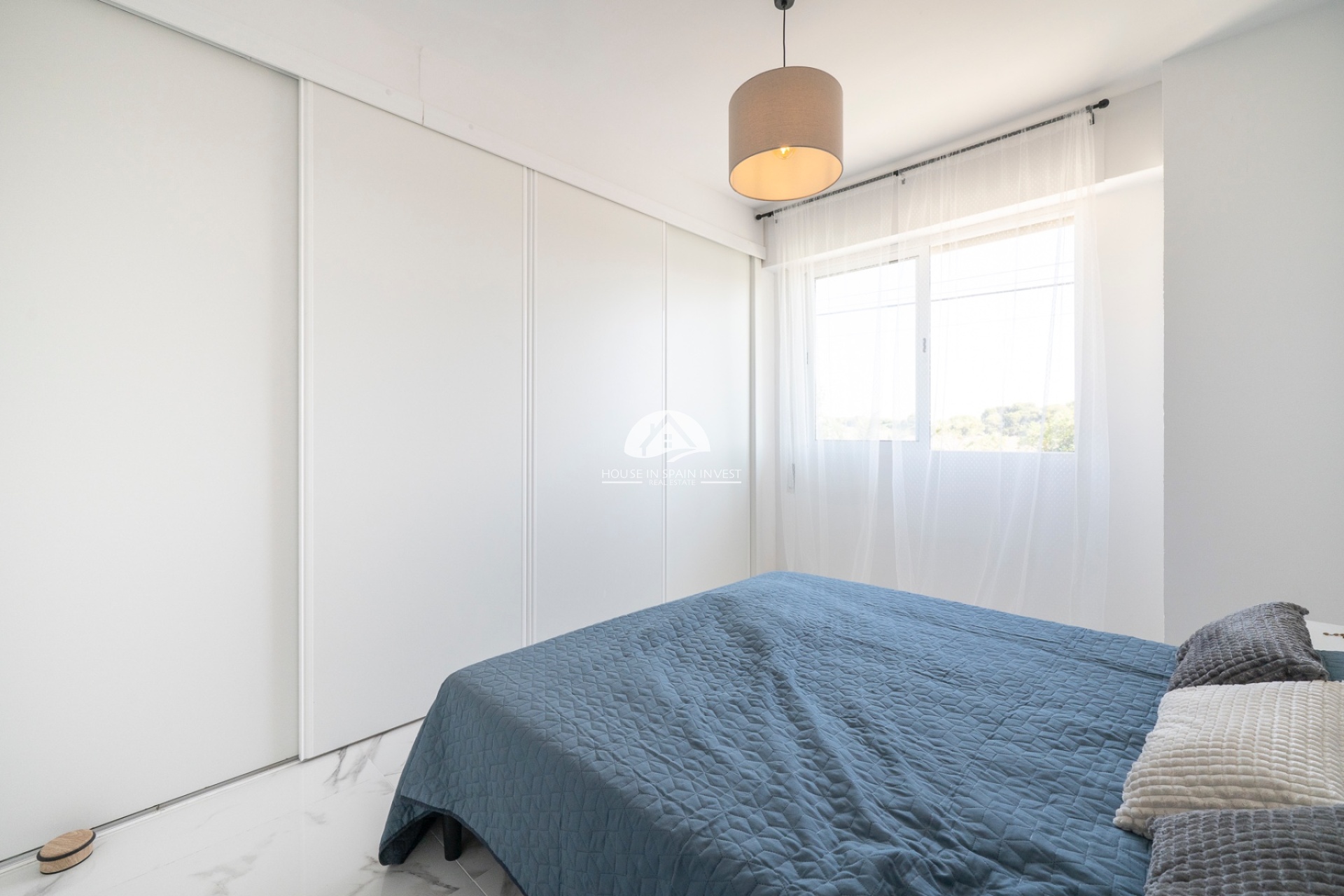 Resale - Apartment  - Orihuela Costa - Punta Prima  