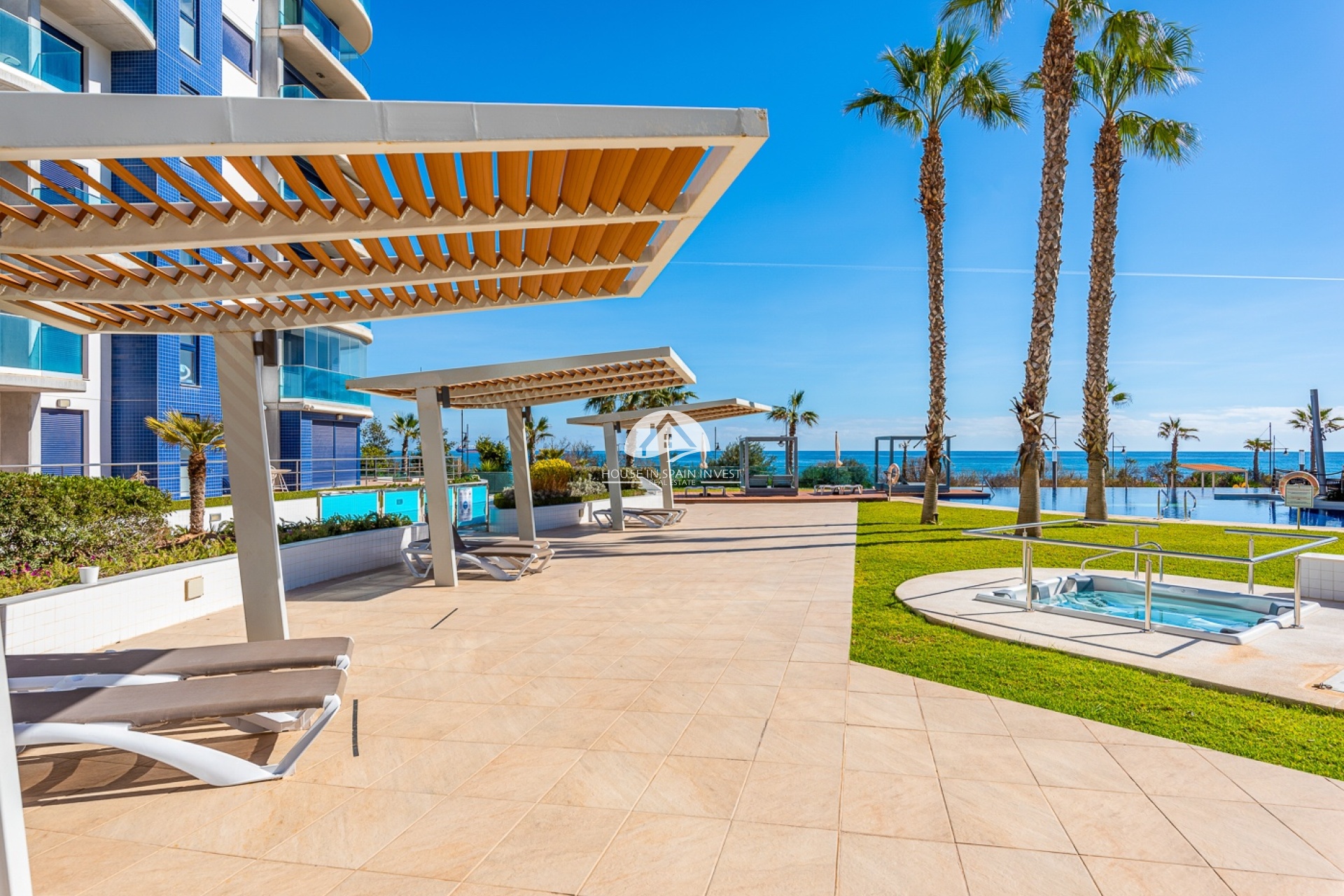 Resale - Apartment  - Orihuela Costa - Punta Prima  