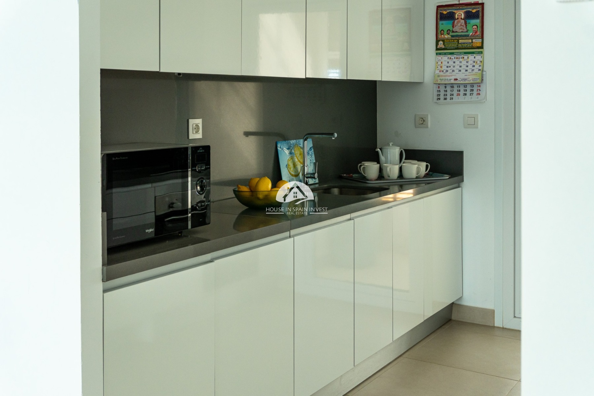 Resale - Apartment  - Orihuela Costa - Punta Prima  