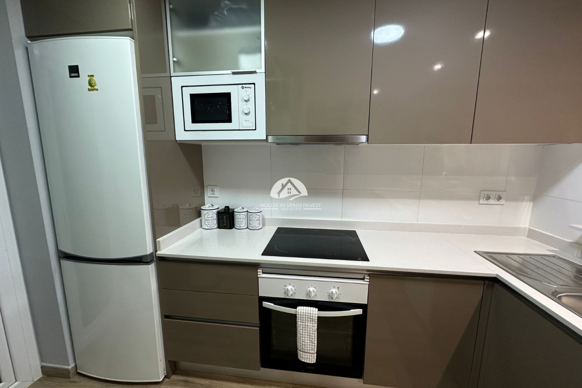 Resale - Apartment  - Orihuela Costa - Villamartín