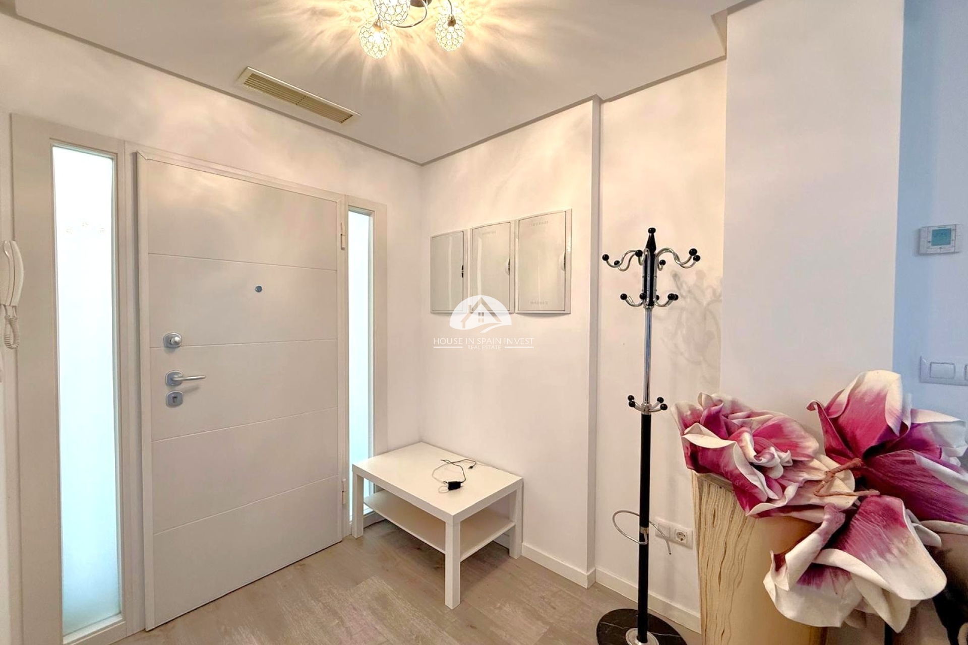 Resale - Apartment  - Orihuela Costa - Villamartín