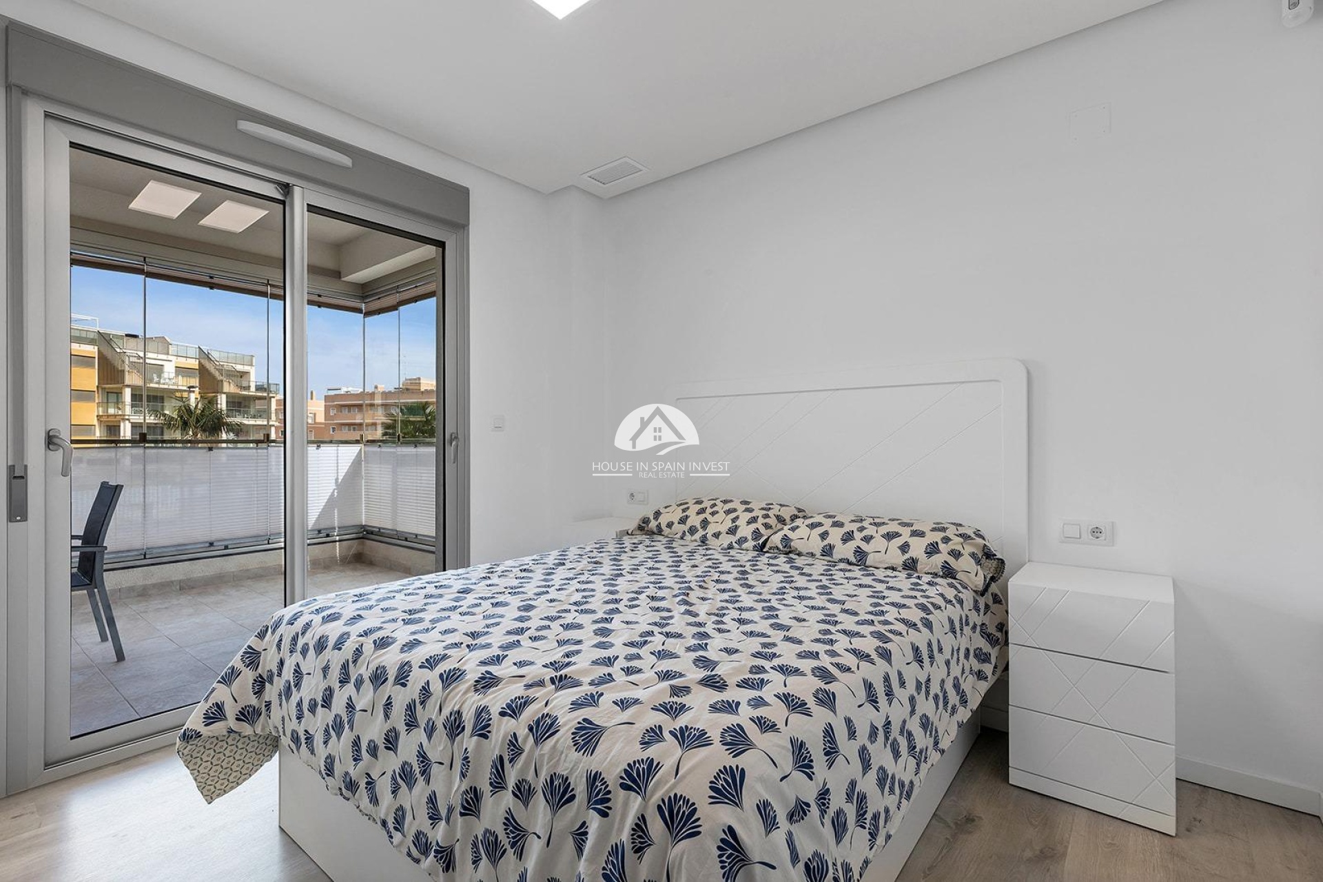 Resale - Apartment  - Orihuela Costa - Villamartín