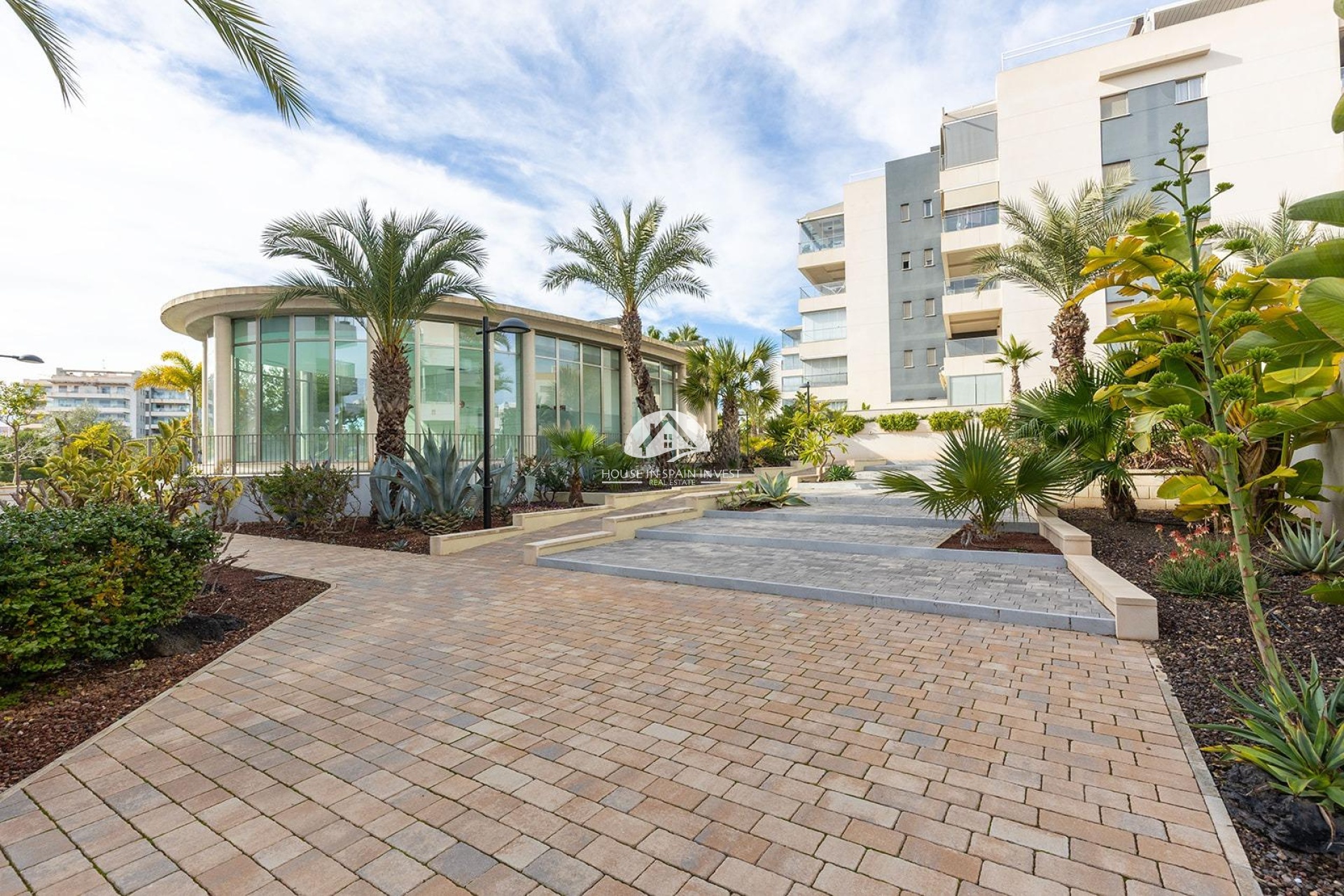 Resale - Apartment  - Orihuela Costa - Villamartín